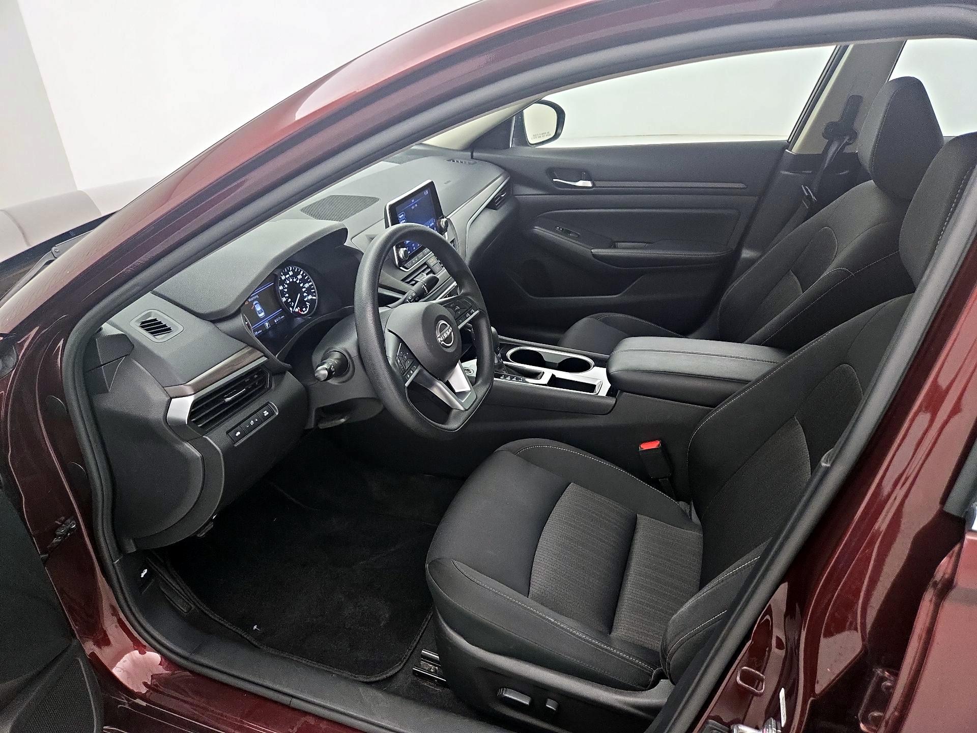Thumbnail: 2024 Nissan Altima - 11