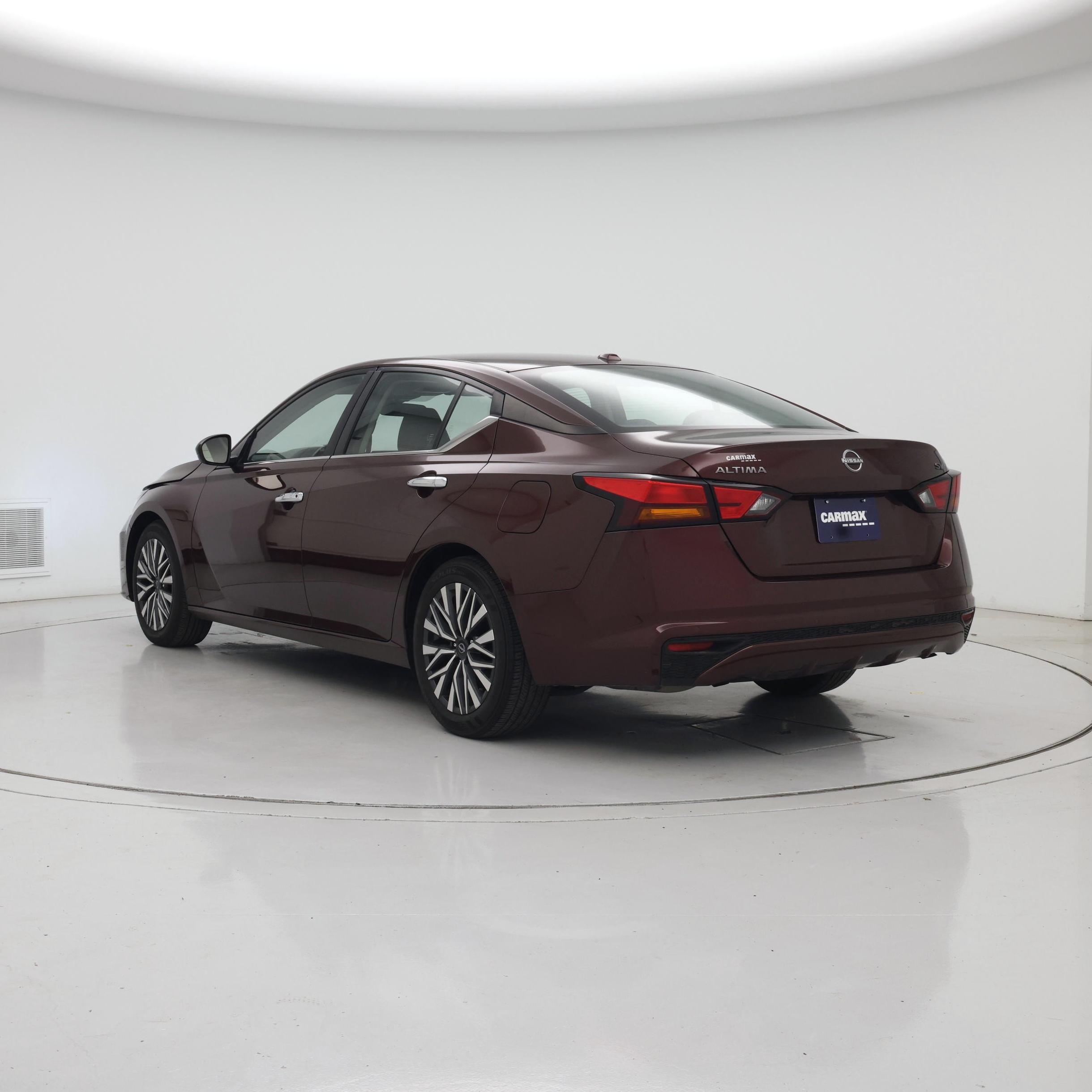 Thumbnail: 2024 Nissan Altima - 2