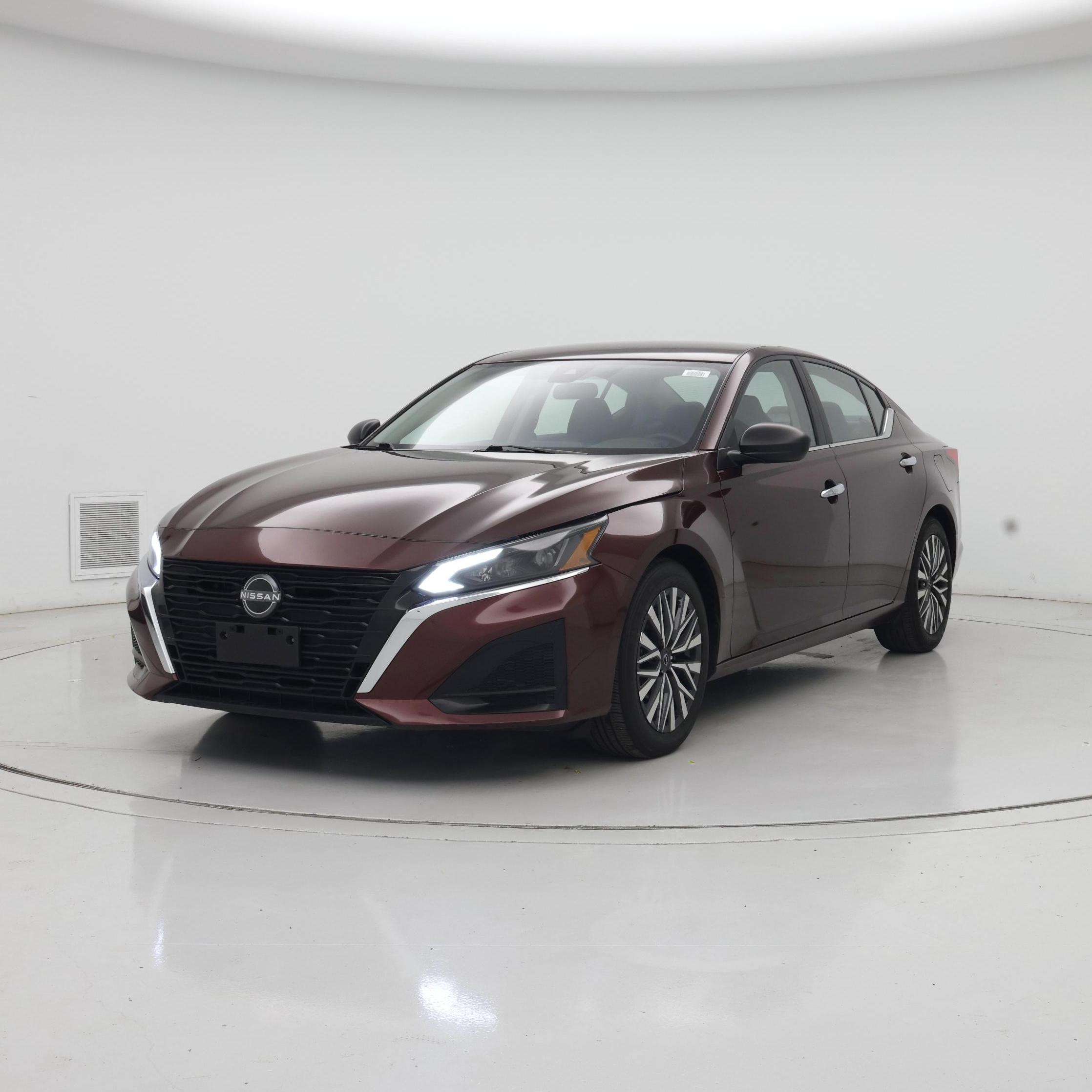 Thumbnail: 2024 Nissan Altima - 4