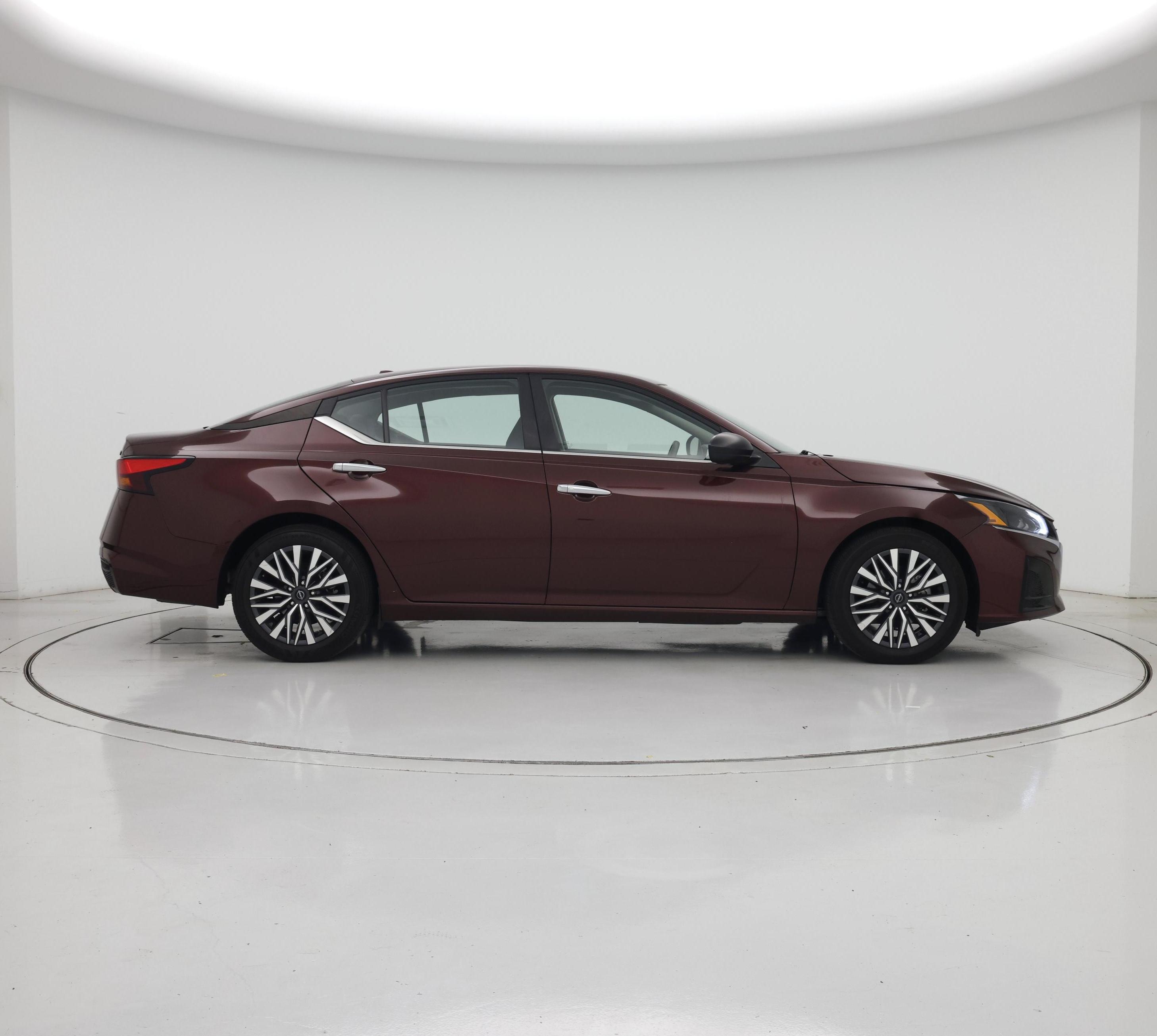 Thumbnail: 2024 Nissan Altima - 7