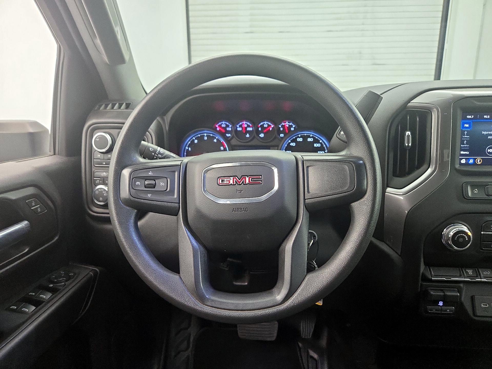Thumbnail: 2022 GMC Sierra 3500 - 10