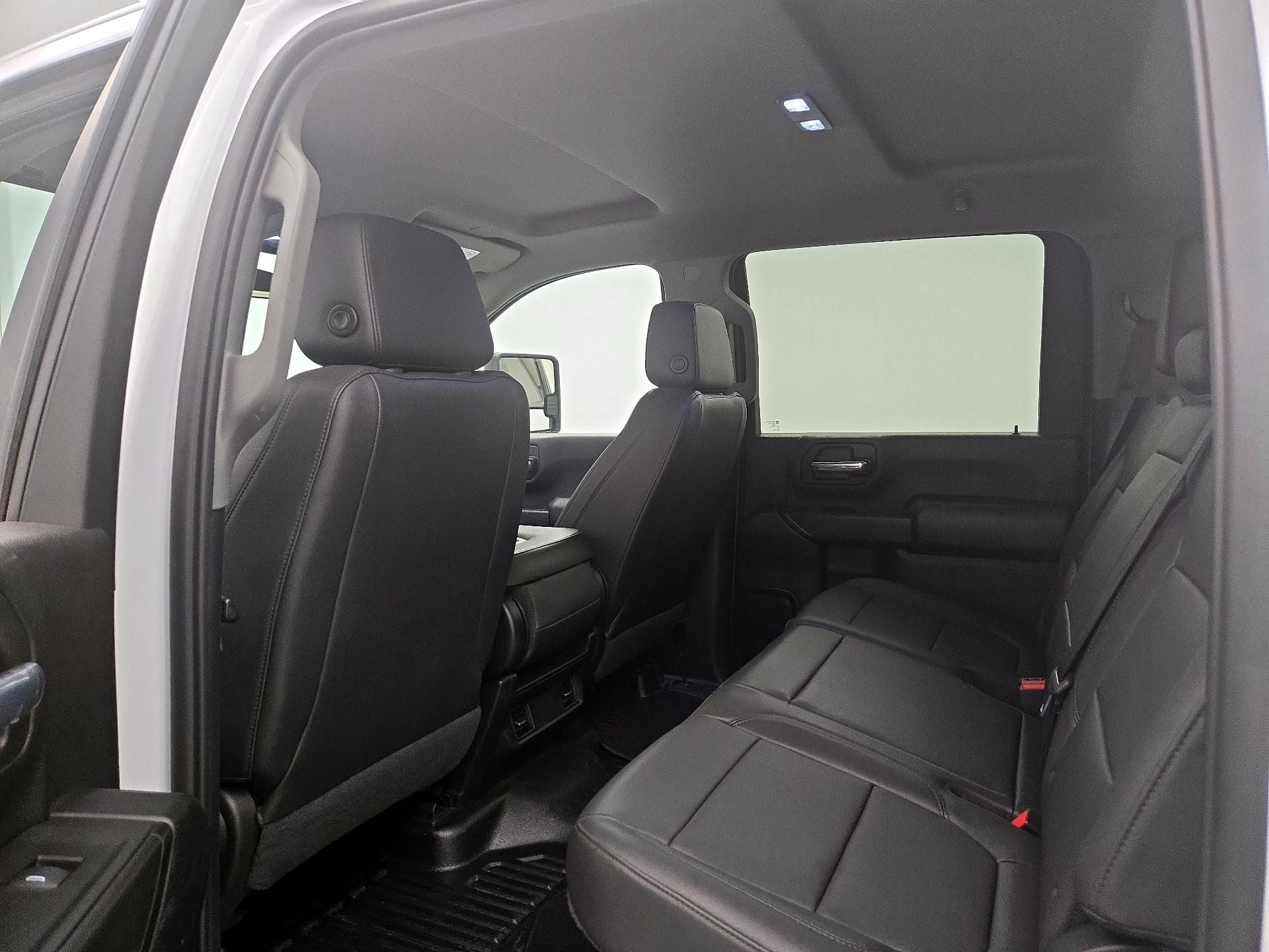 Thumbnail: 2022 GMC Sierra 3500 - 19