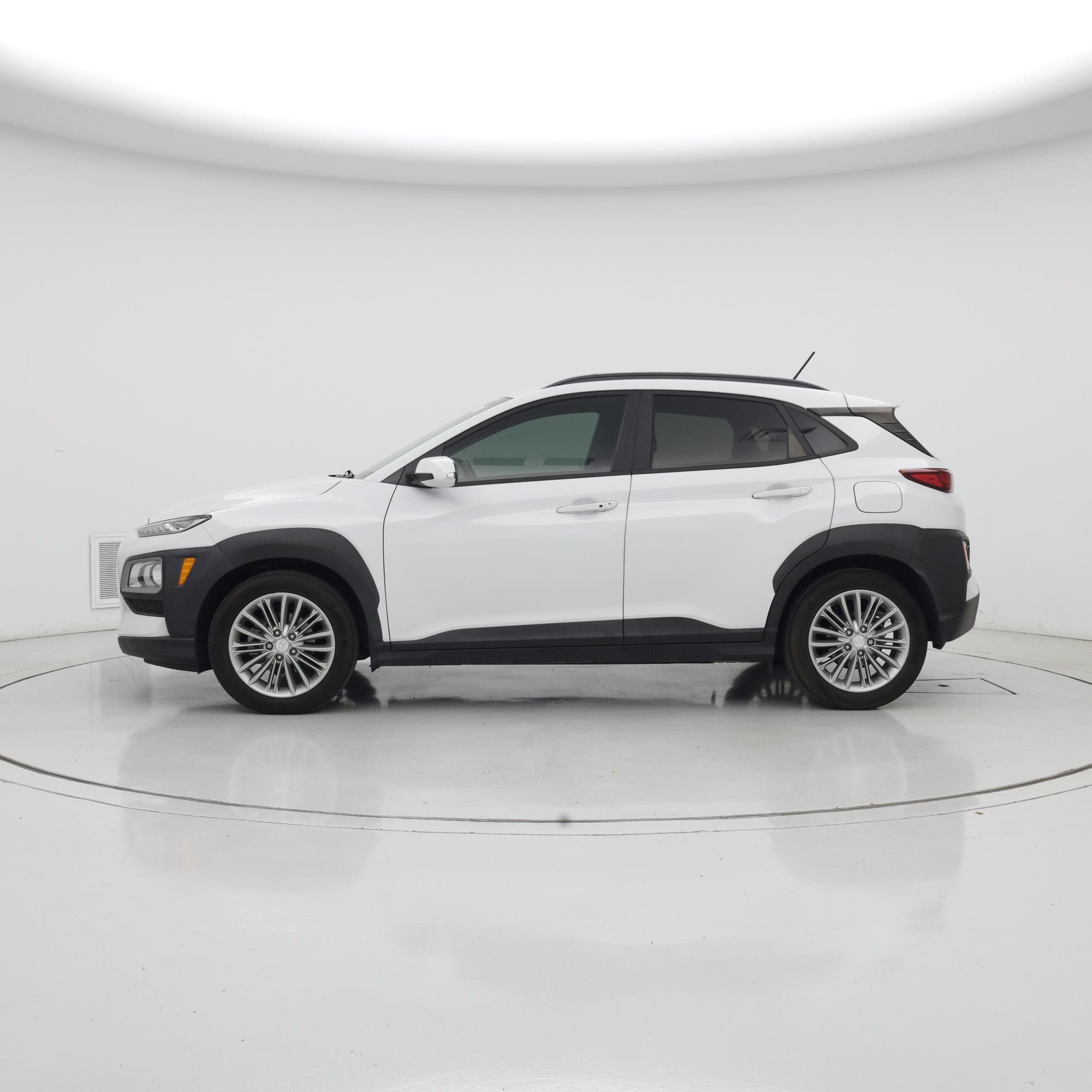 Thumbnail: 2020 Hyundai Kona - 3