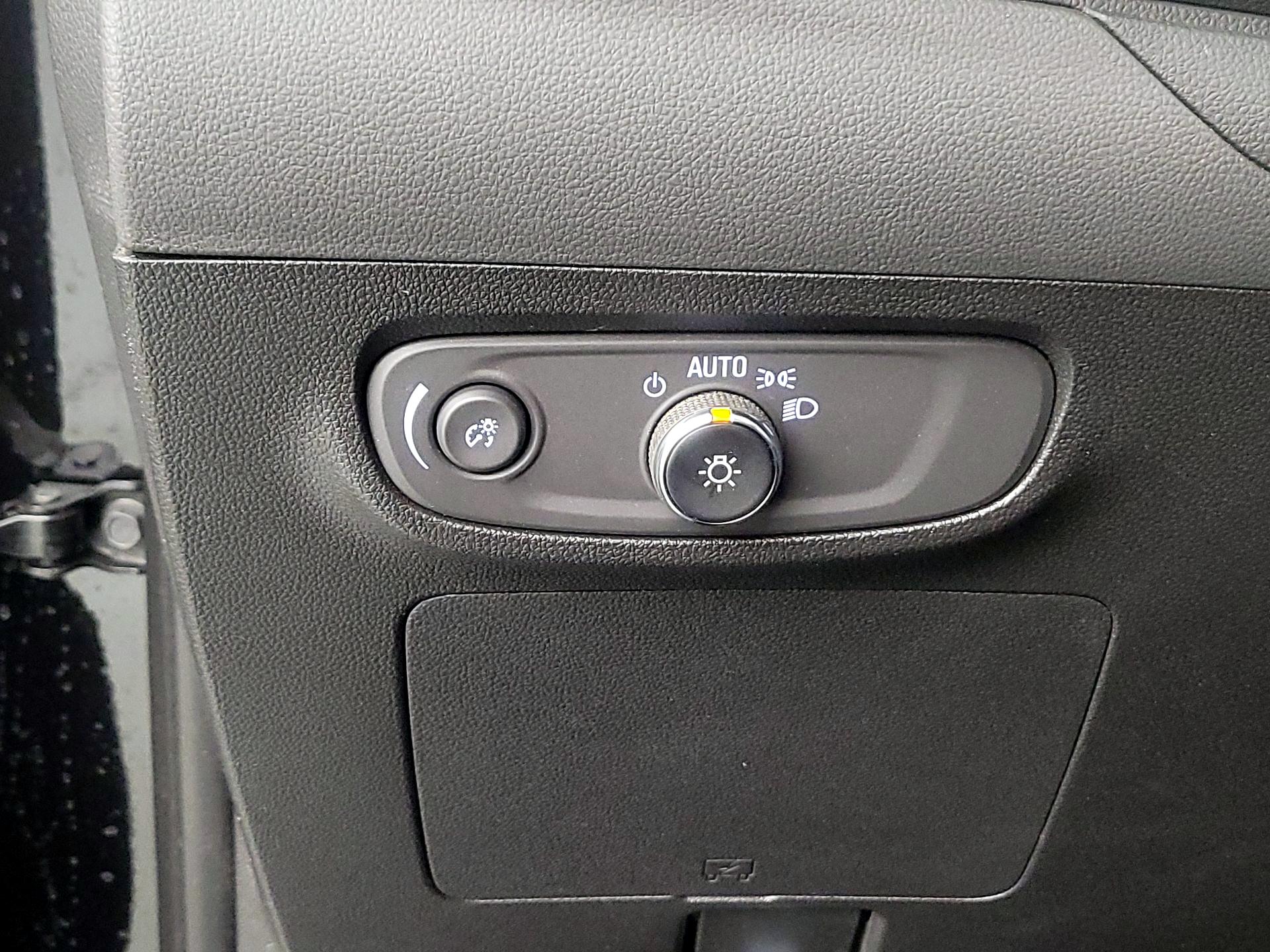 Thumbnail: 2025 Buick Encore GX - 13