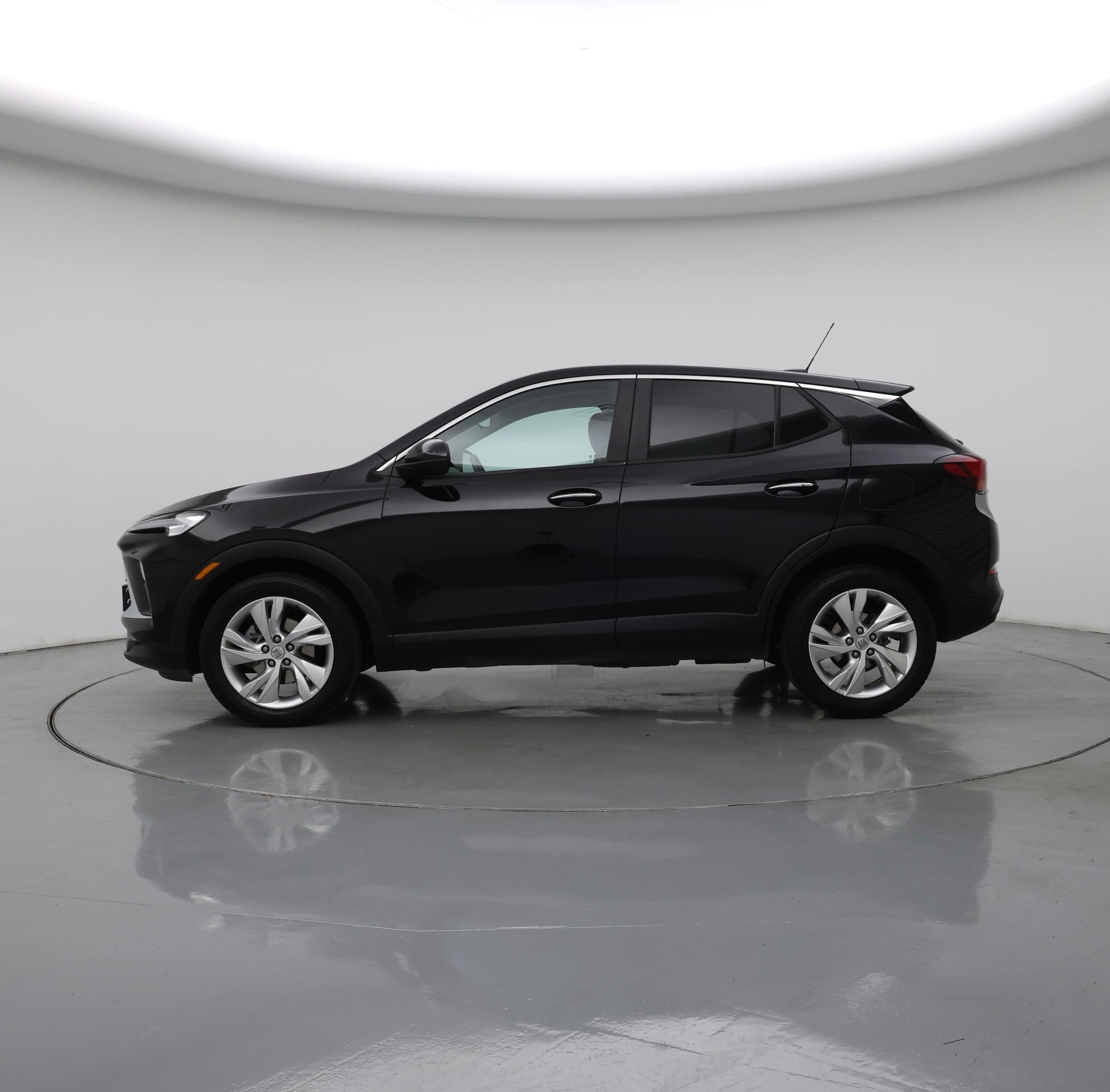 Thumbnail: 2025 Buick Encore GX - 3