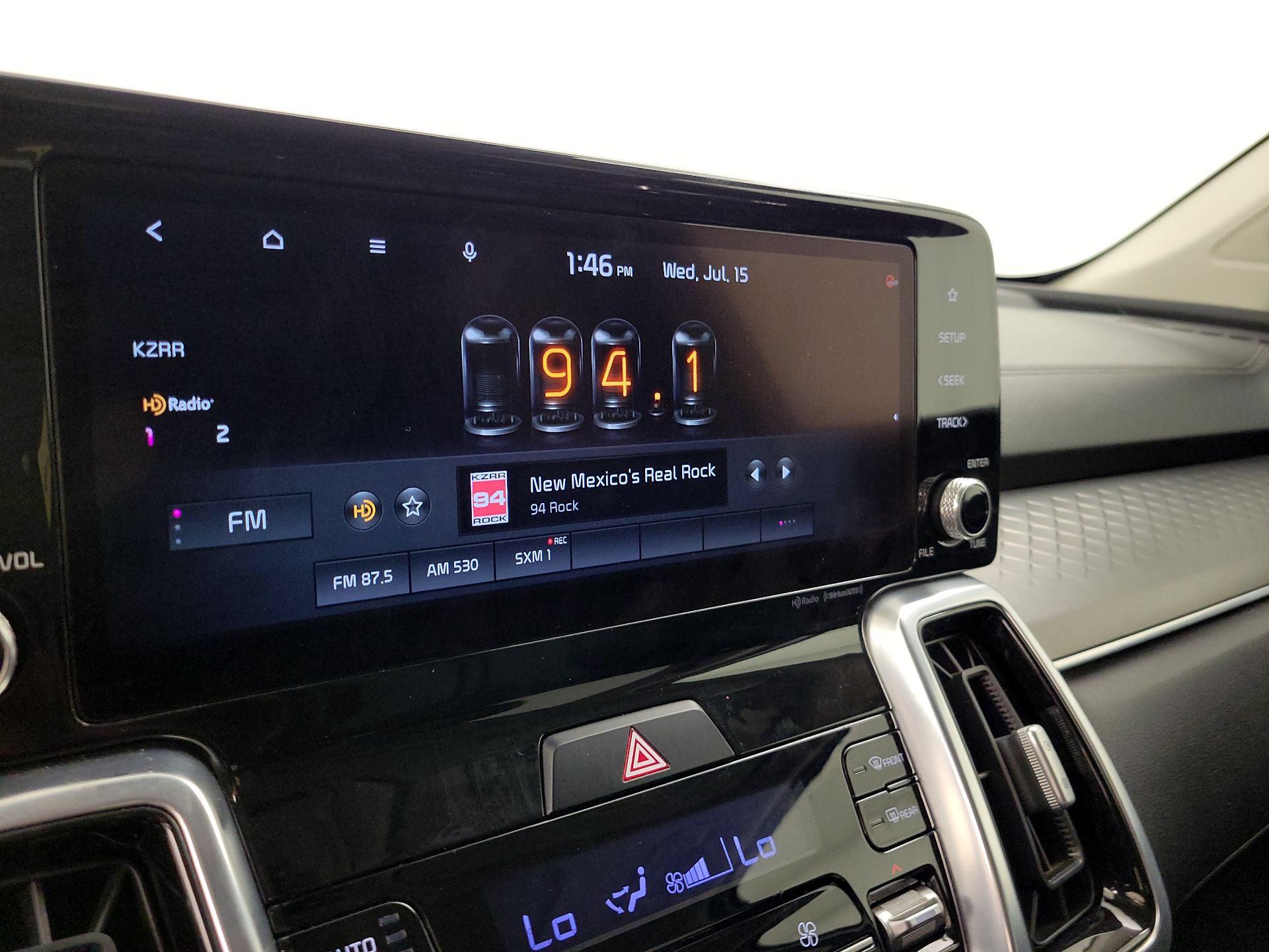 Thumbnail: 2021 Kia Sorento - 16