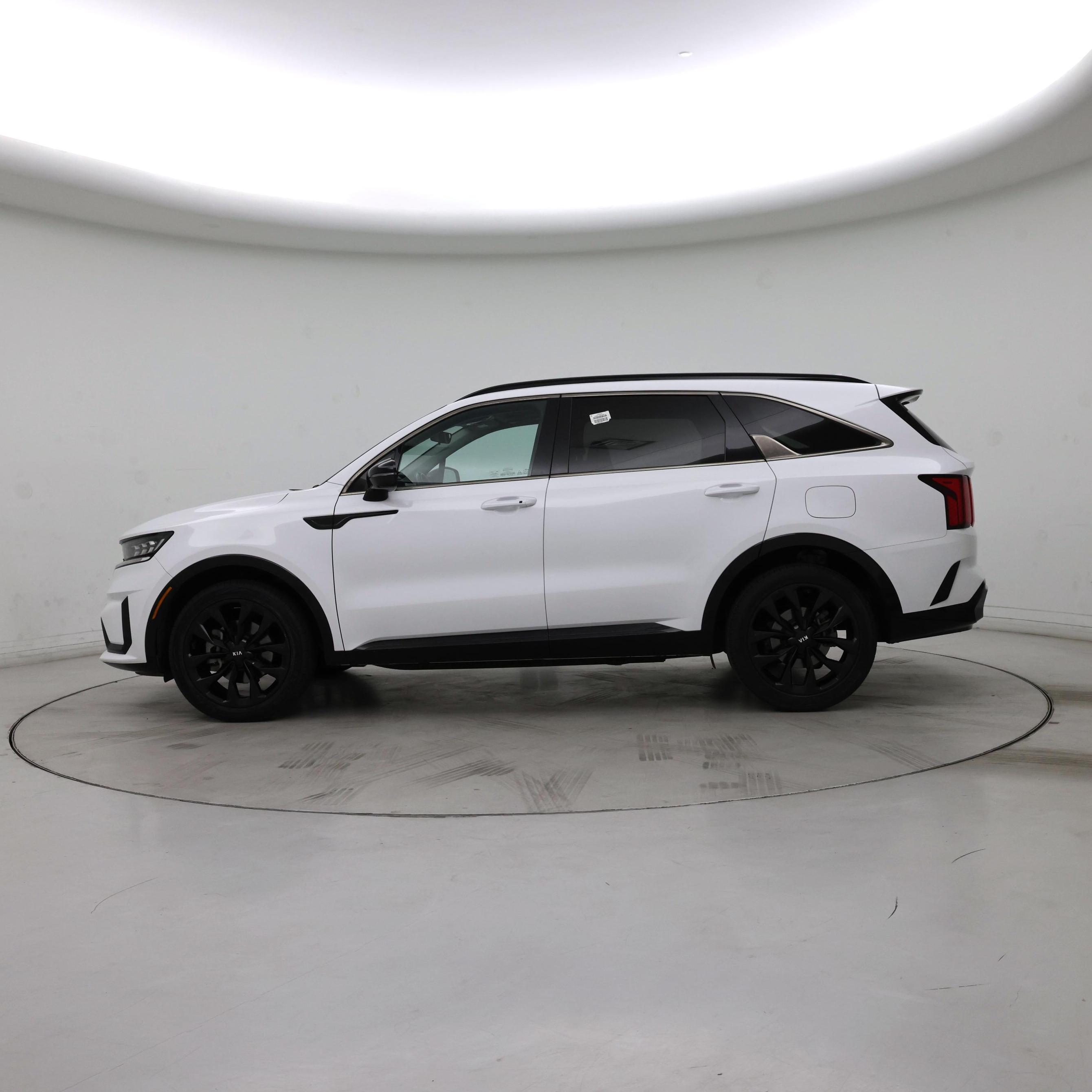 Thumbnail: 2021 Kia Sorento - 3