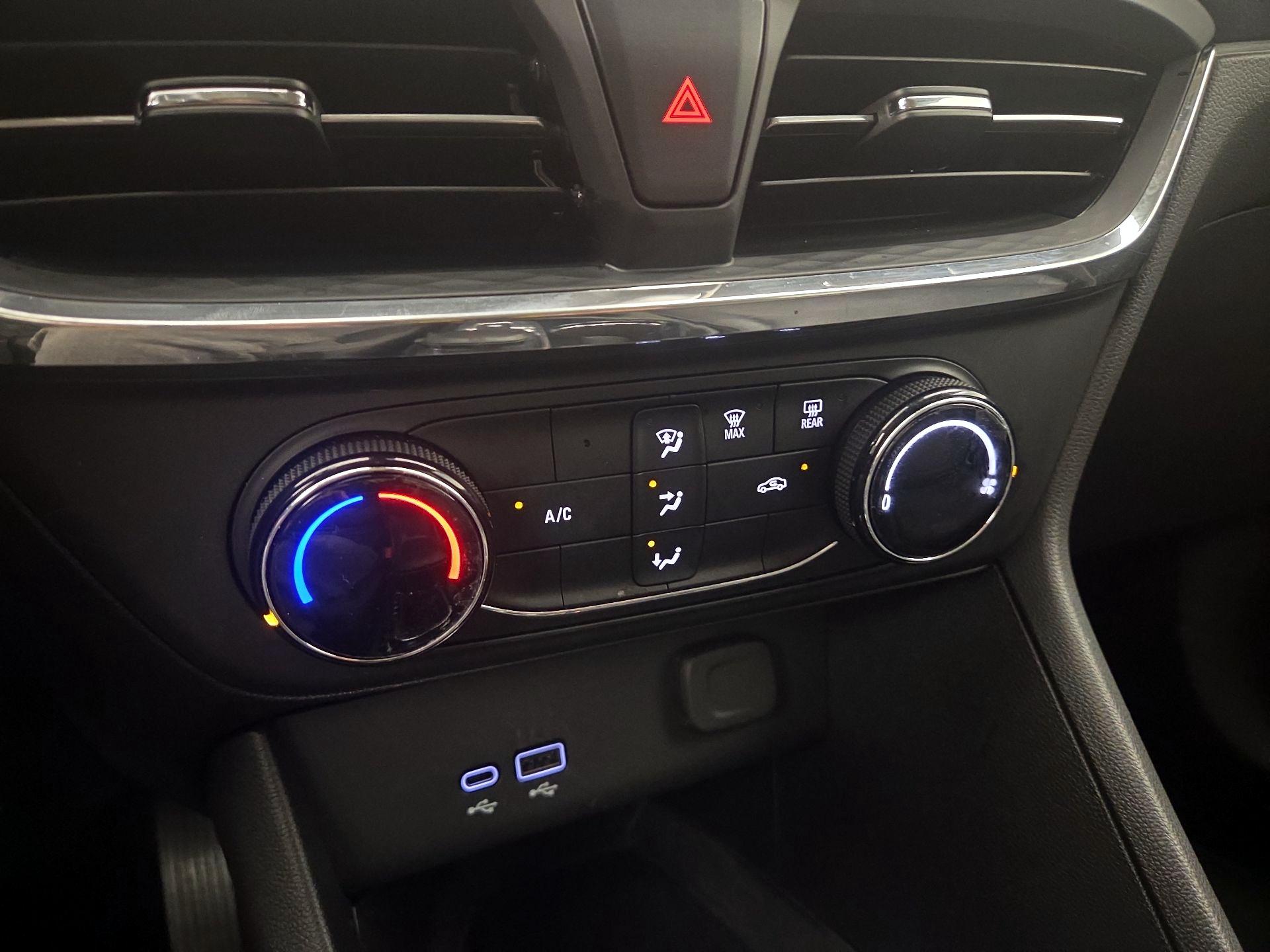Thumbnail: 2025 Buick Encore GX - 16
