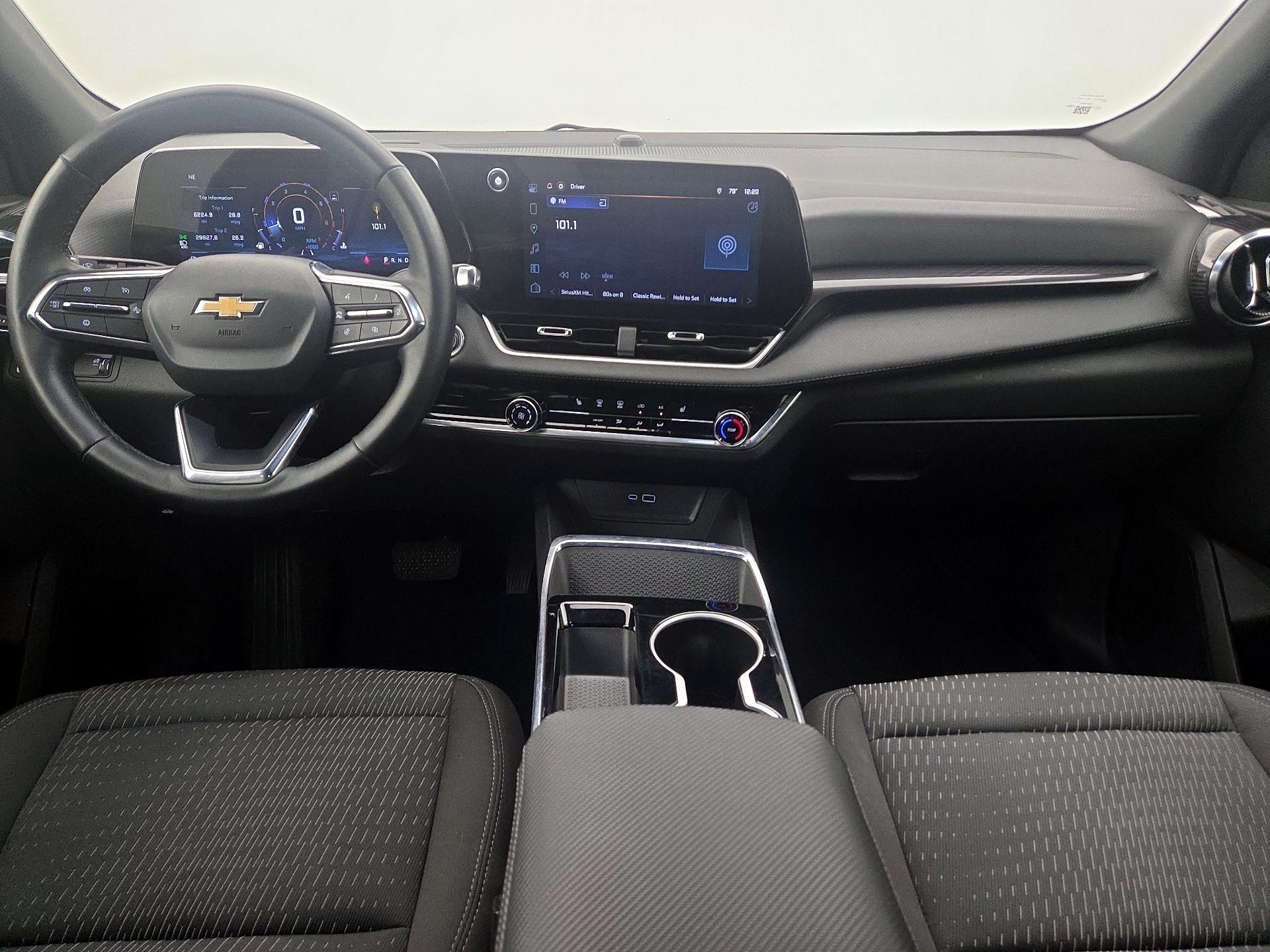 Thumbnail: 2025 Chevrolet Equinox - 9