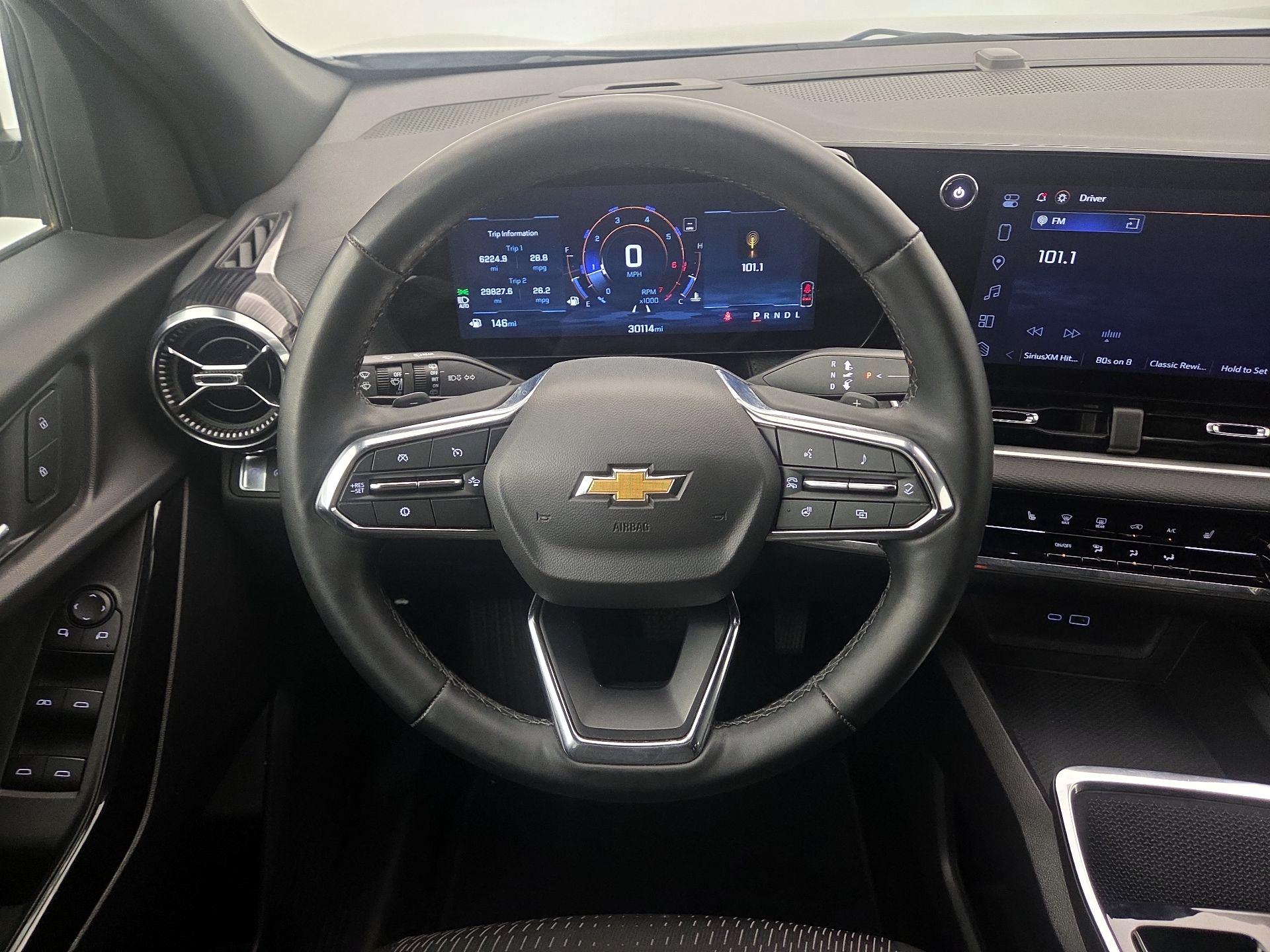 Thumbnail: 2025 Chevrolet Equinox - 10