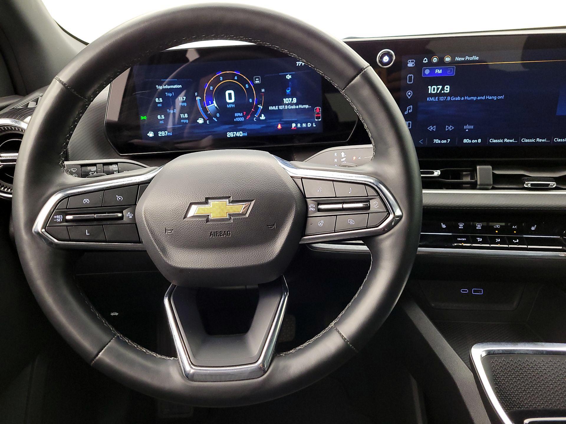 Thumbnail: 2025 Chevrolet Equinox - 10