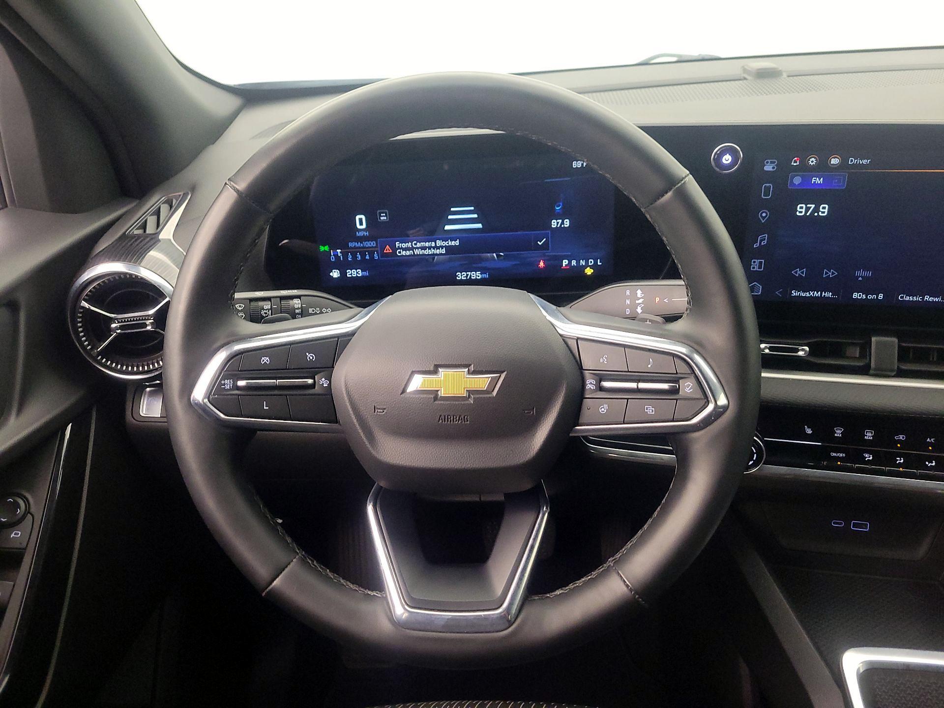Thumbnail: 2025 Chevrolet Equinox - 10