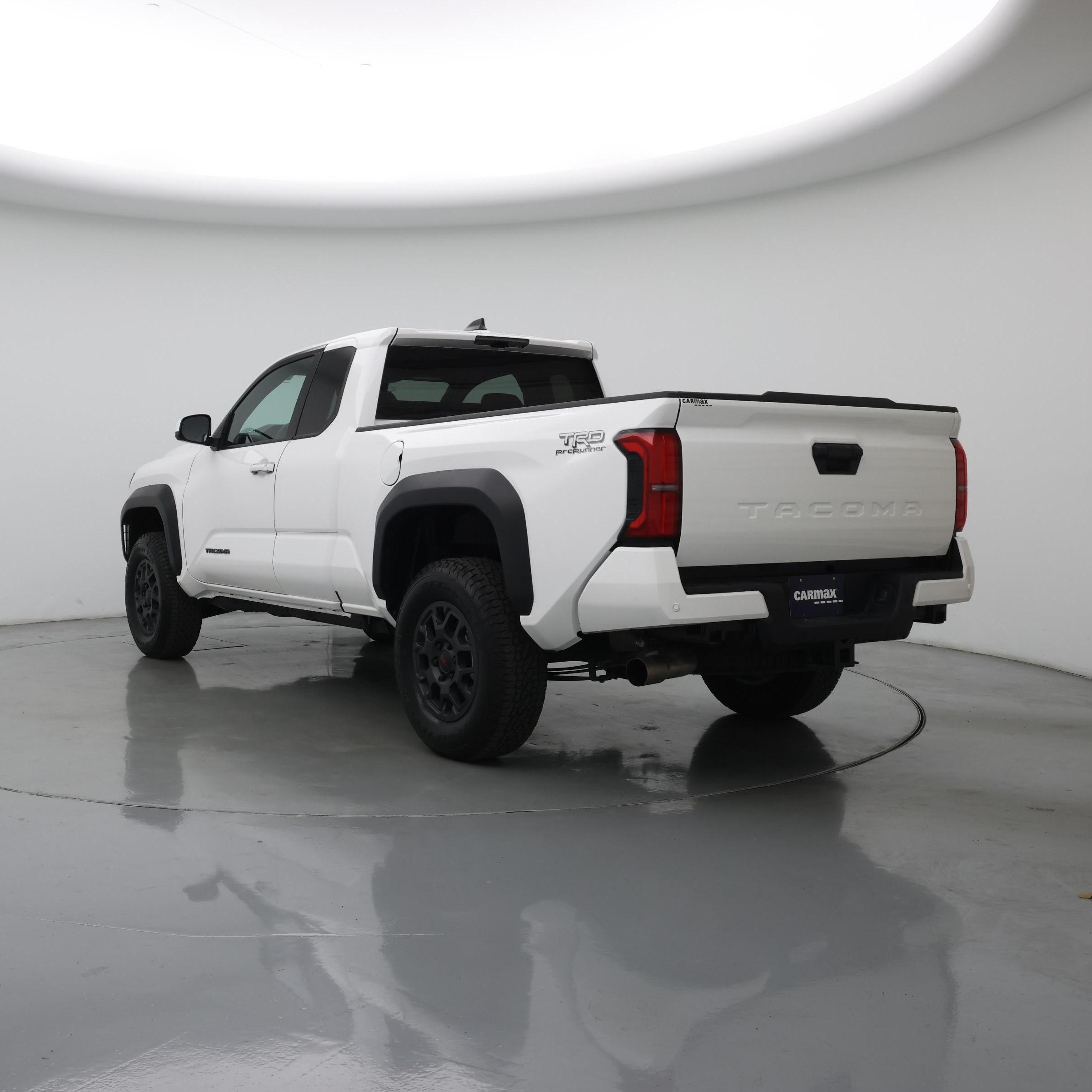Thumbnail: 2025 Toyota Tacoma - 2