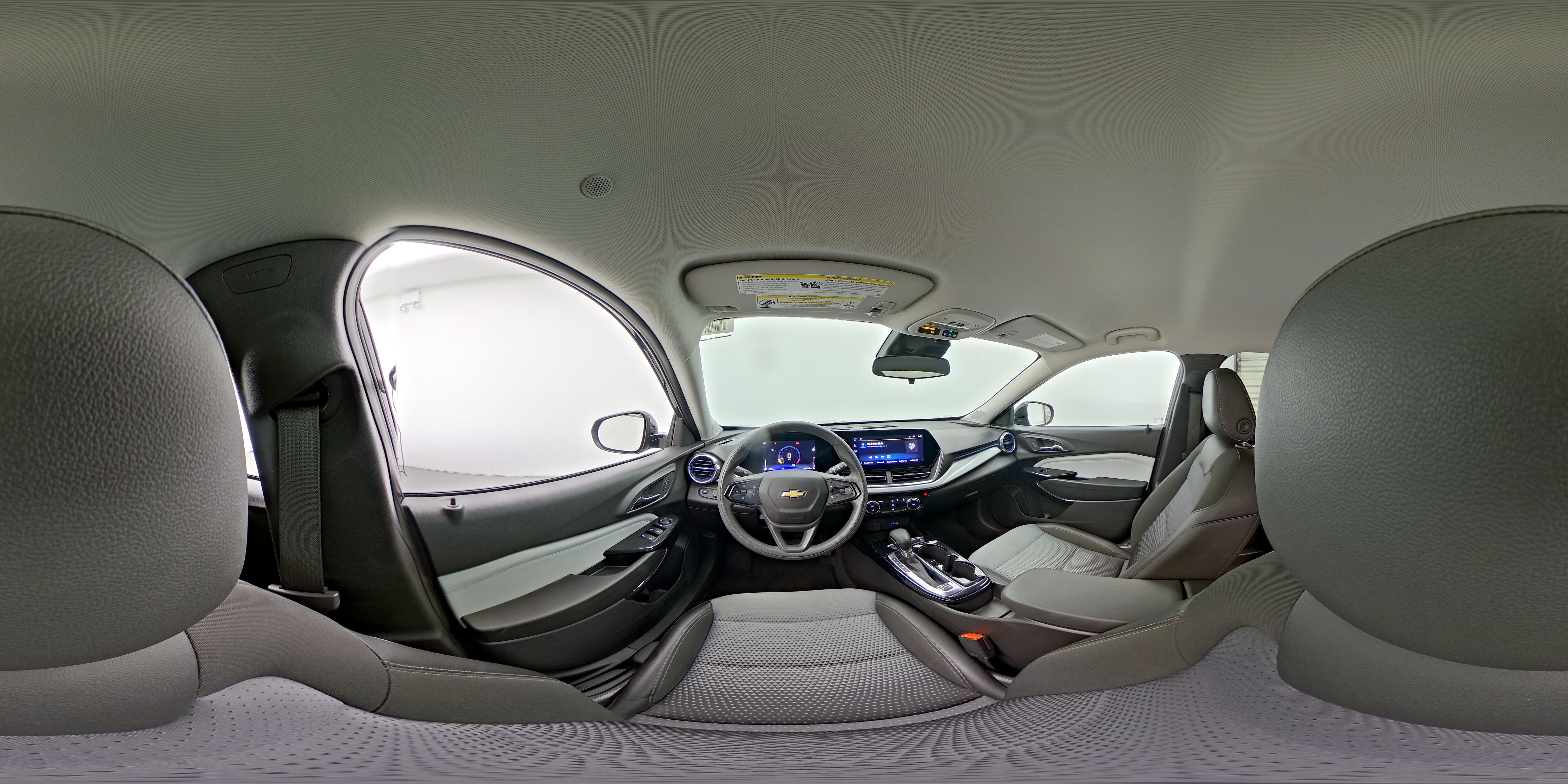 2025 Chevrolet Trax LT - Photo 26