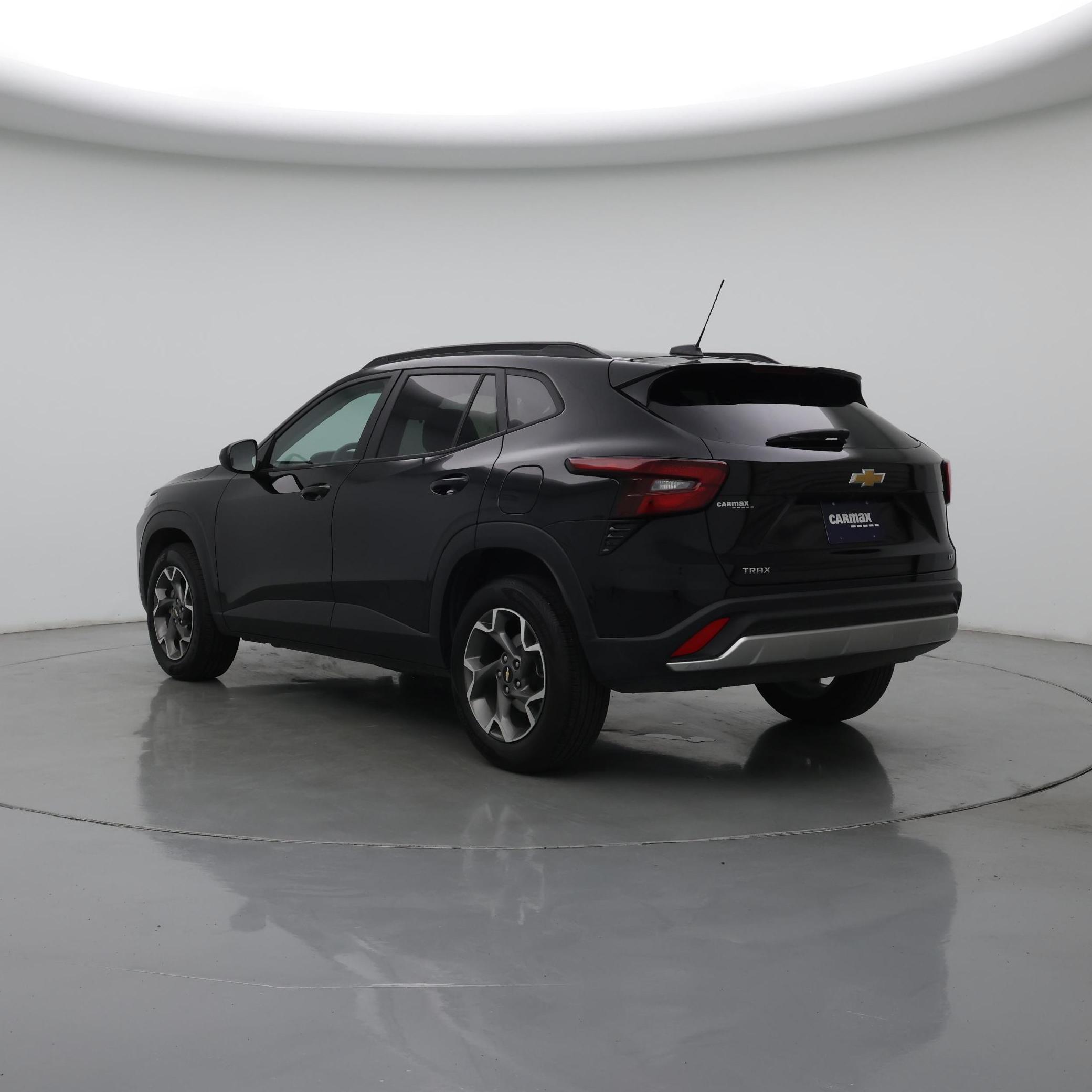 Thumbnail: 2025 Chevrolet Trax - 2