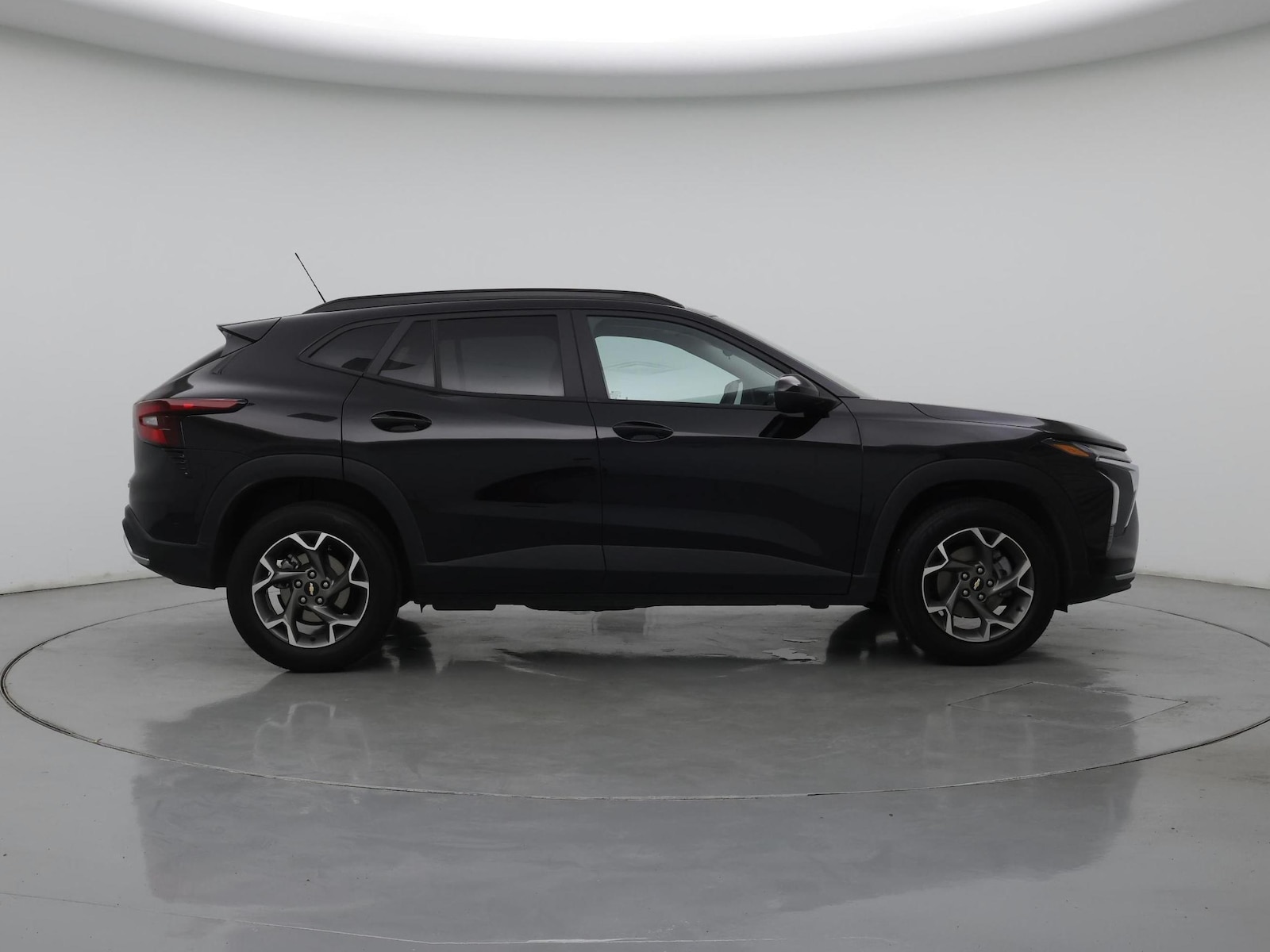 2025 Chevrolet Trax LT - Photo 8