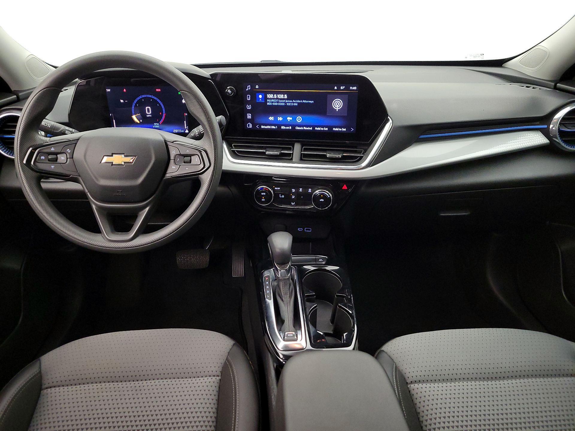 Thumbnail: 2025 Chevrolet Trax - 9