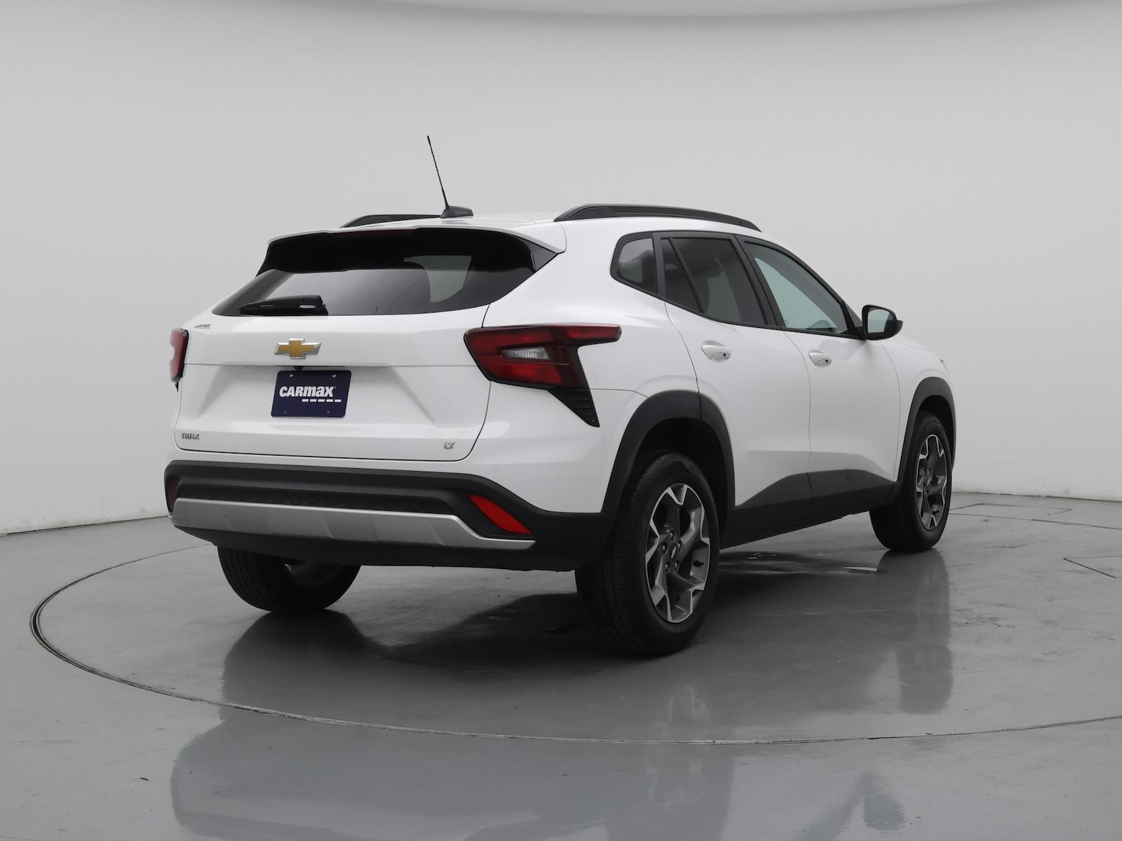 2025 Chevrolet Trax LT - Photo 9