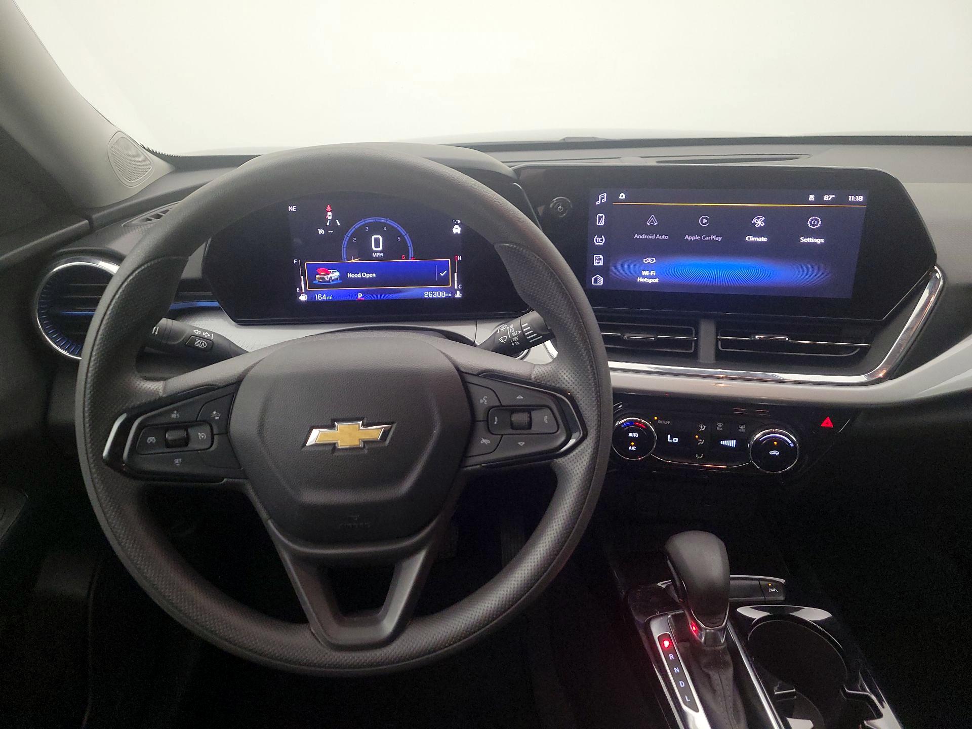 Thumbnail: 2025 Chevrolet Trax - 10