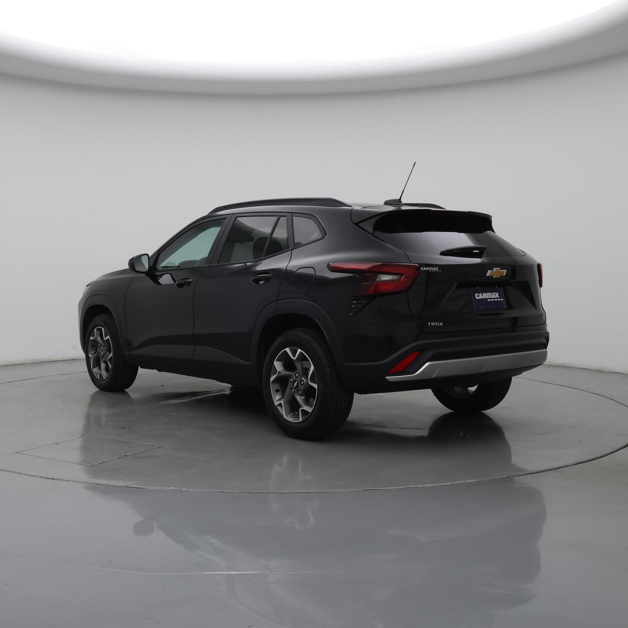 Thumbnail: 2025 Chevrolet Trax - 2