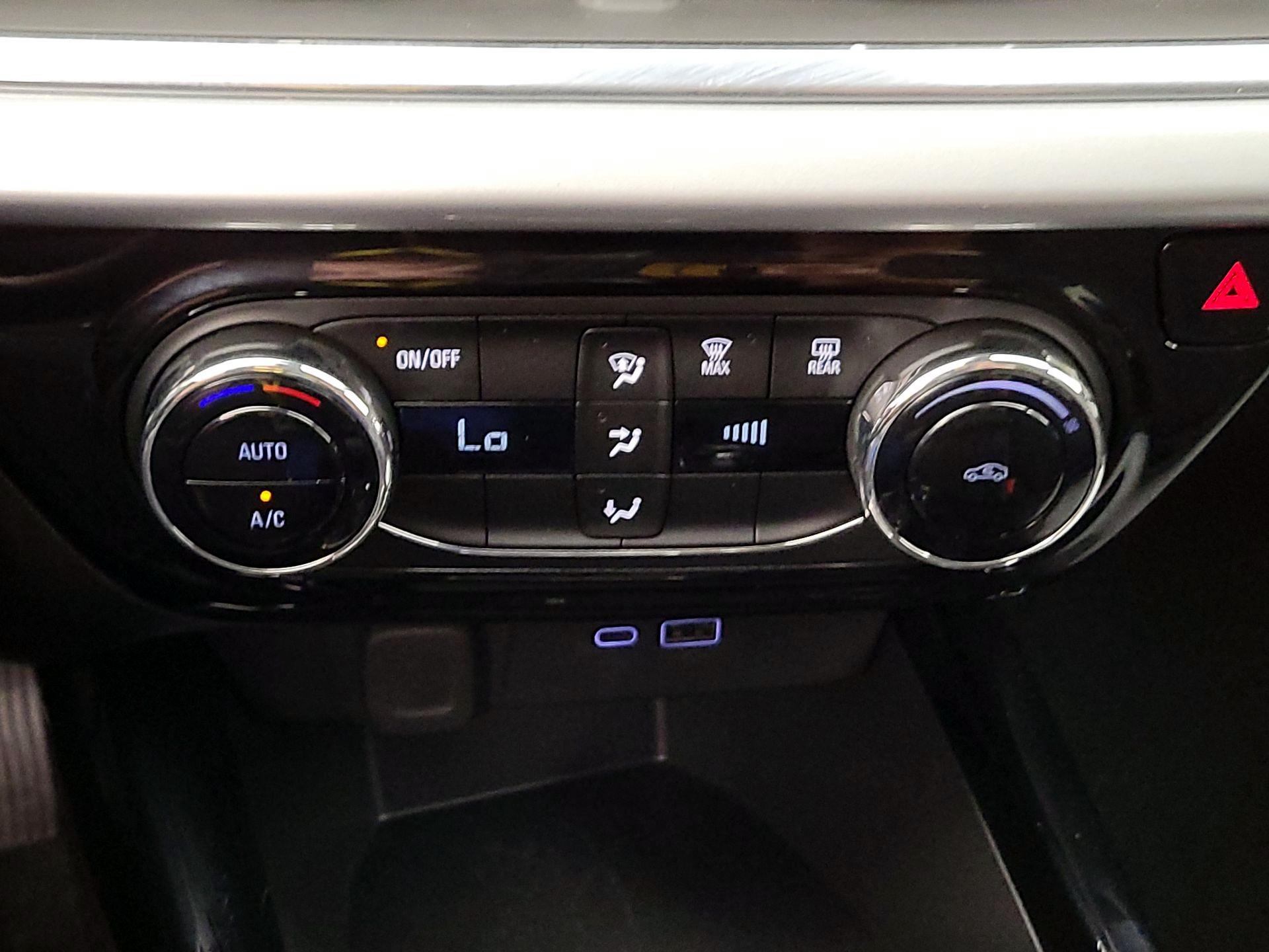 Thumbnail: 2025 Chevrolet Trax - 16