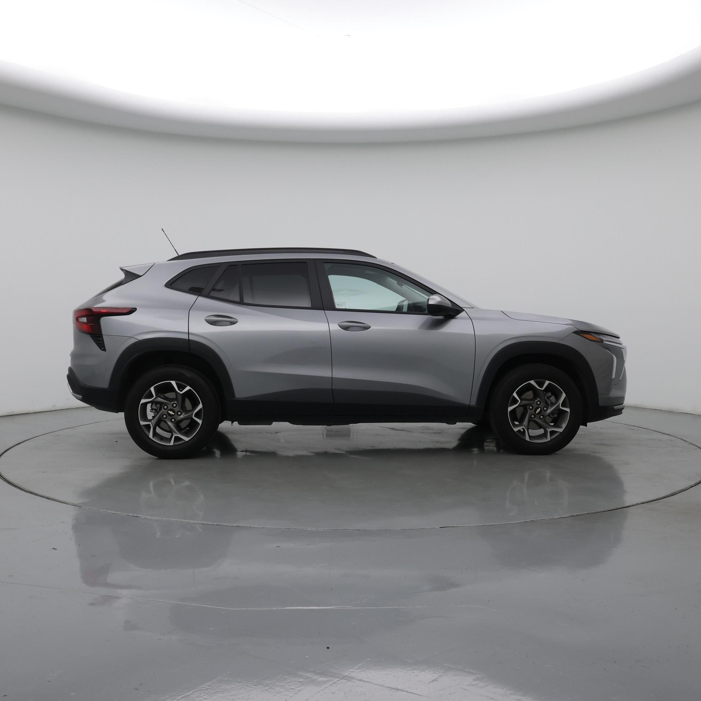 Thumbnail: 2025 Chevrolet Trax - 7
