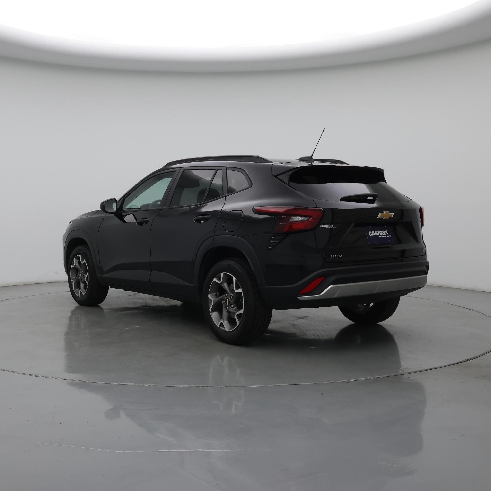 Thumbnail: 2025 Chevrolet Trax - 2