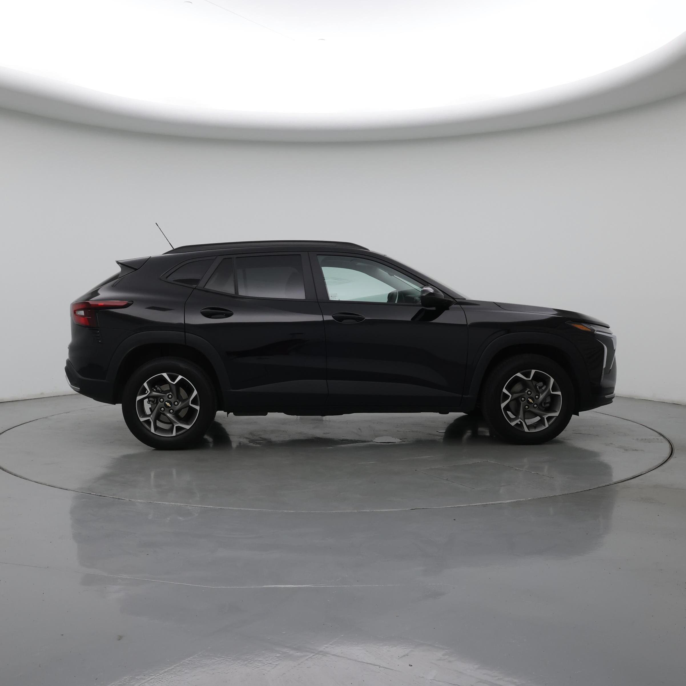 Thumbnail: 2025 Chevrolet Trax - 7