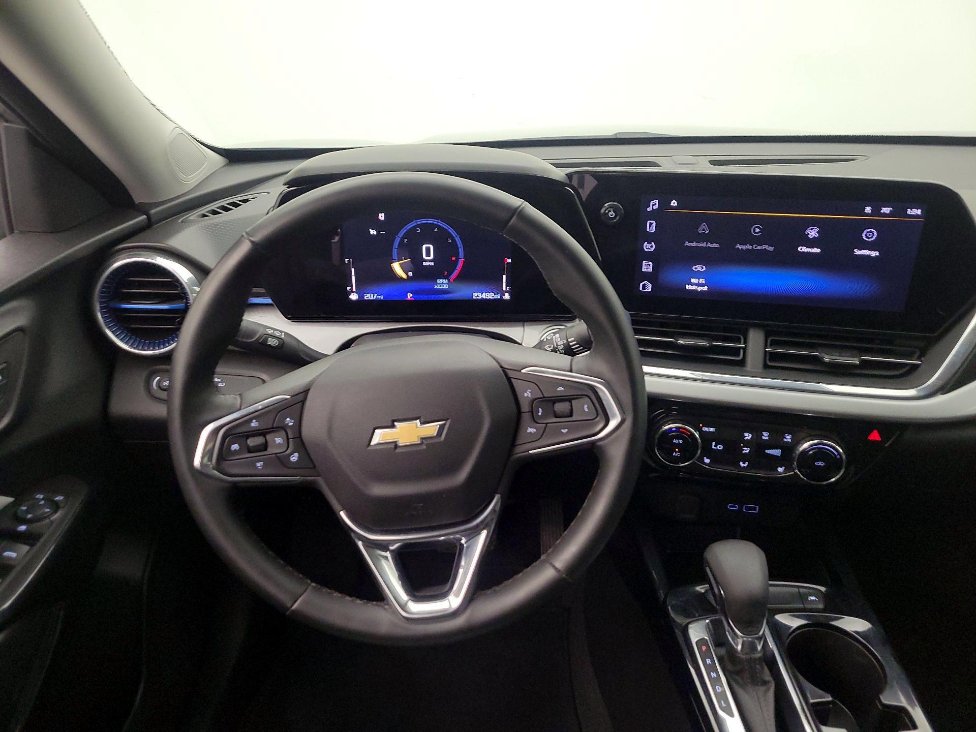 Thumbnail: 2025 Chevrolet Trax - 10