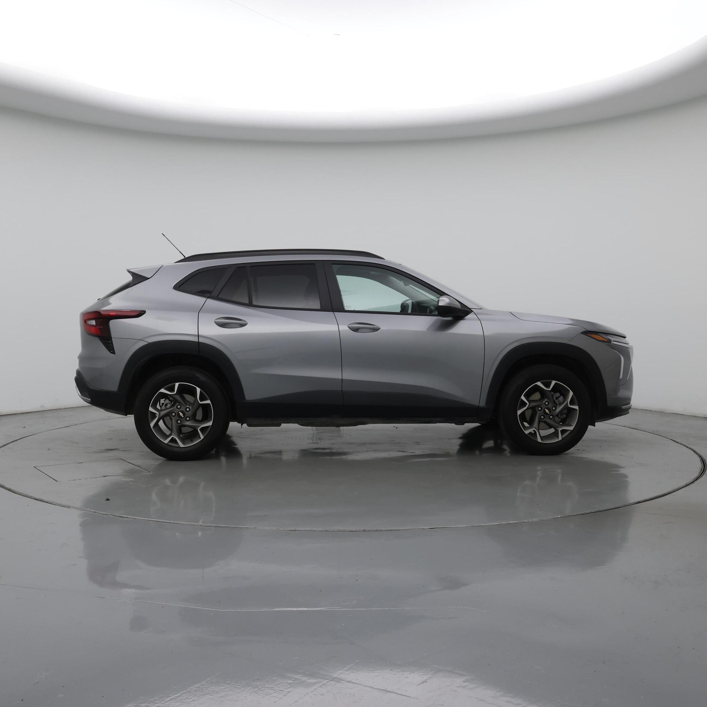 Thumbnail: 2025 Chevrolet Trax - 7