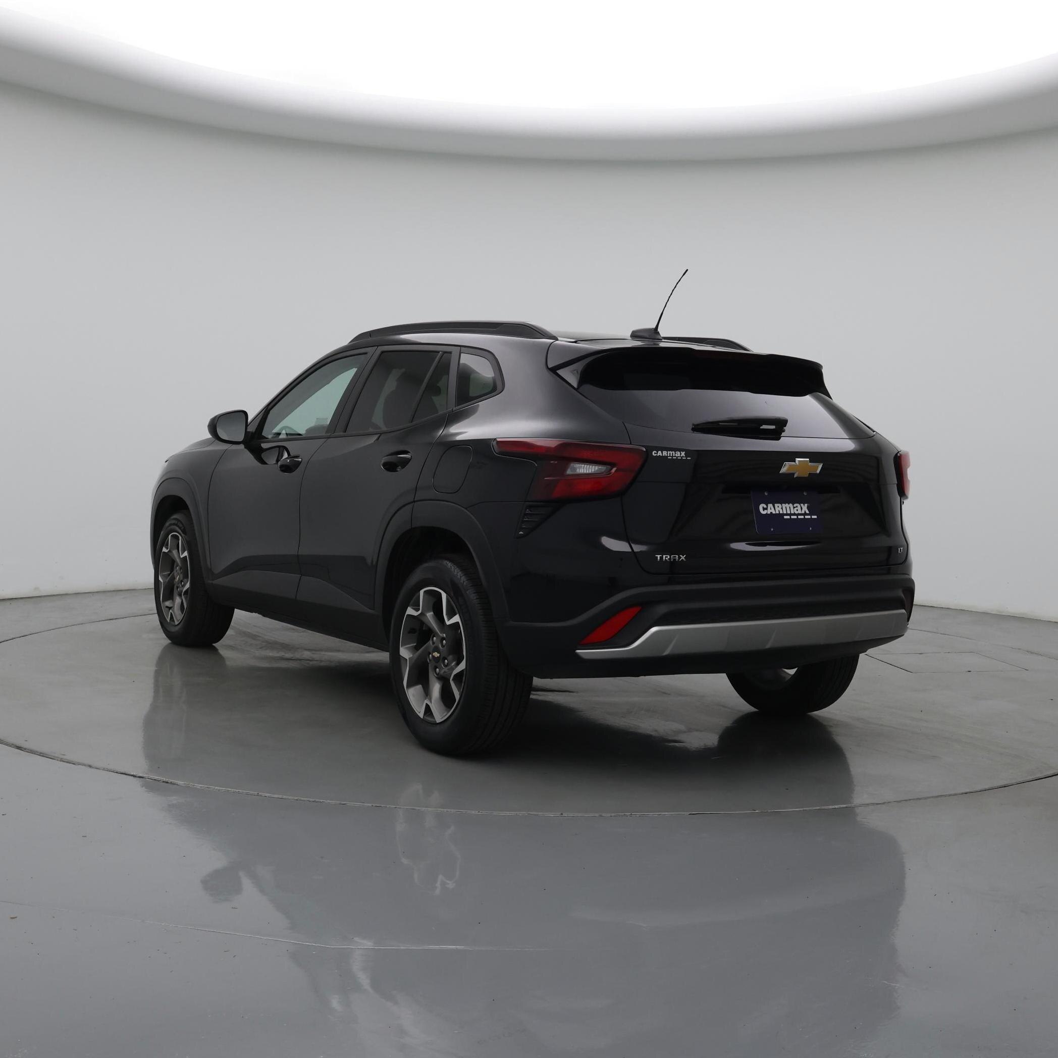 Thumbnail: 2025 Chevrolet Trax - 2