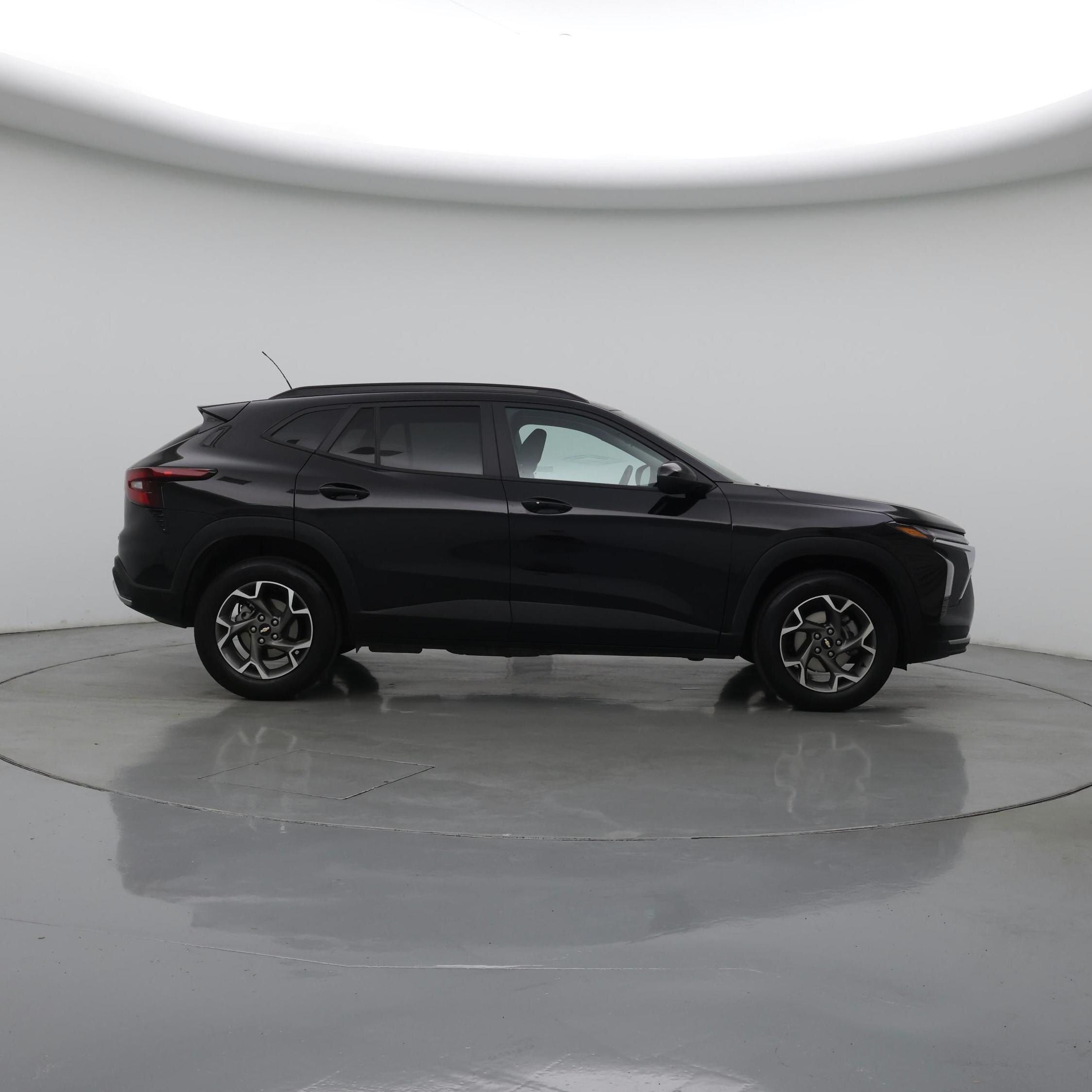 Thumbnail: 2025 Chevrolet Trax - 7