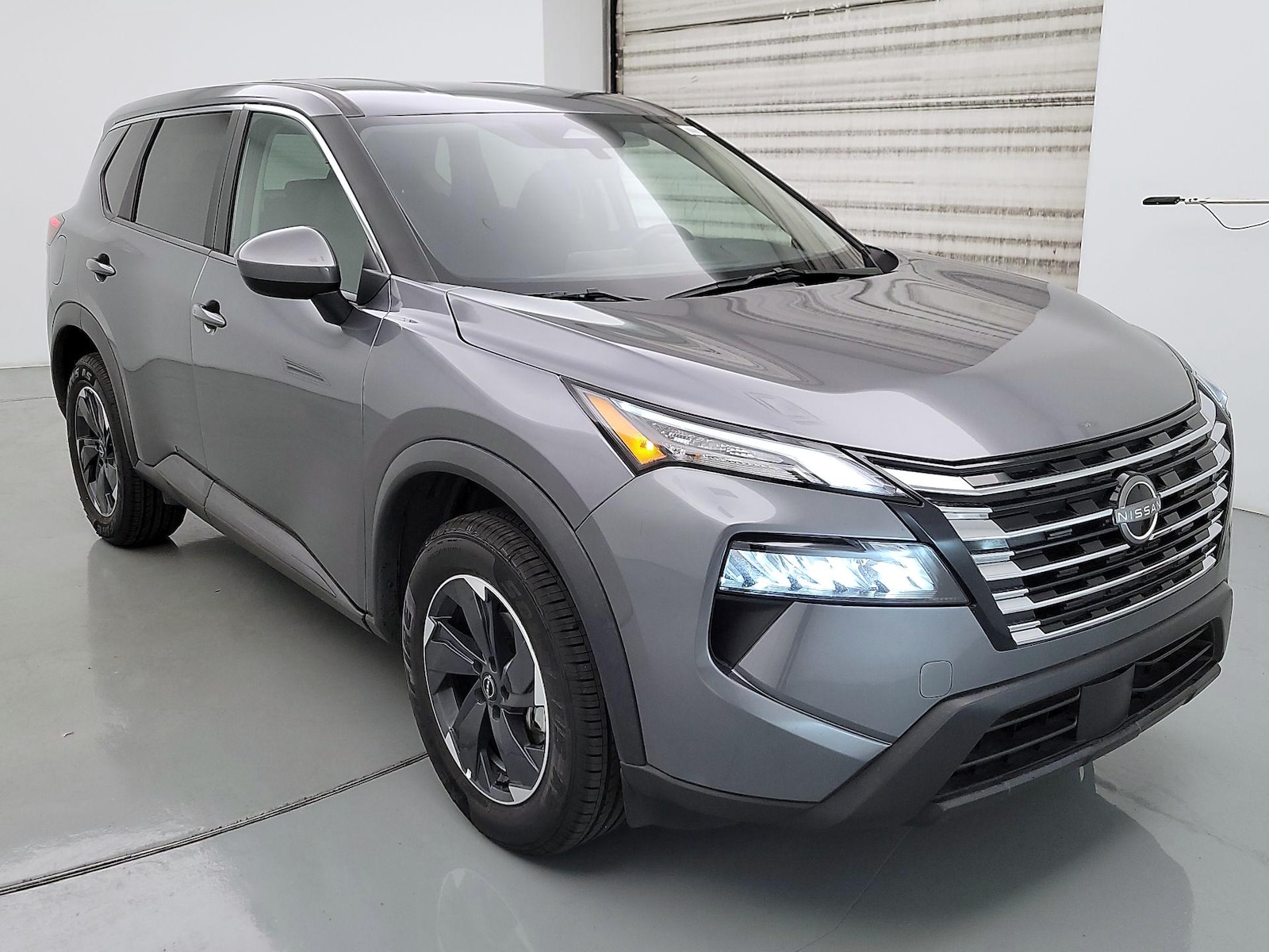 2025 Nissan Rogue SV - Photo 1