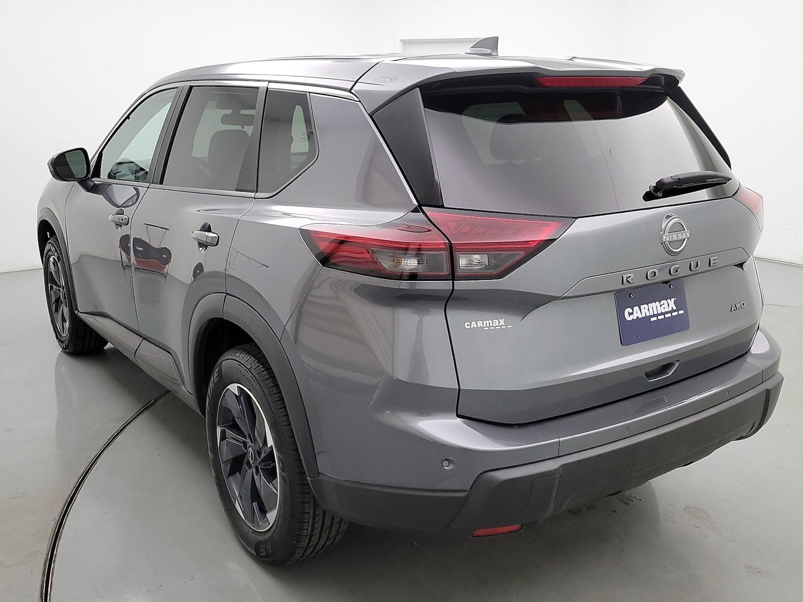 2025 Nissan Rogue SV - Photo 7