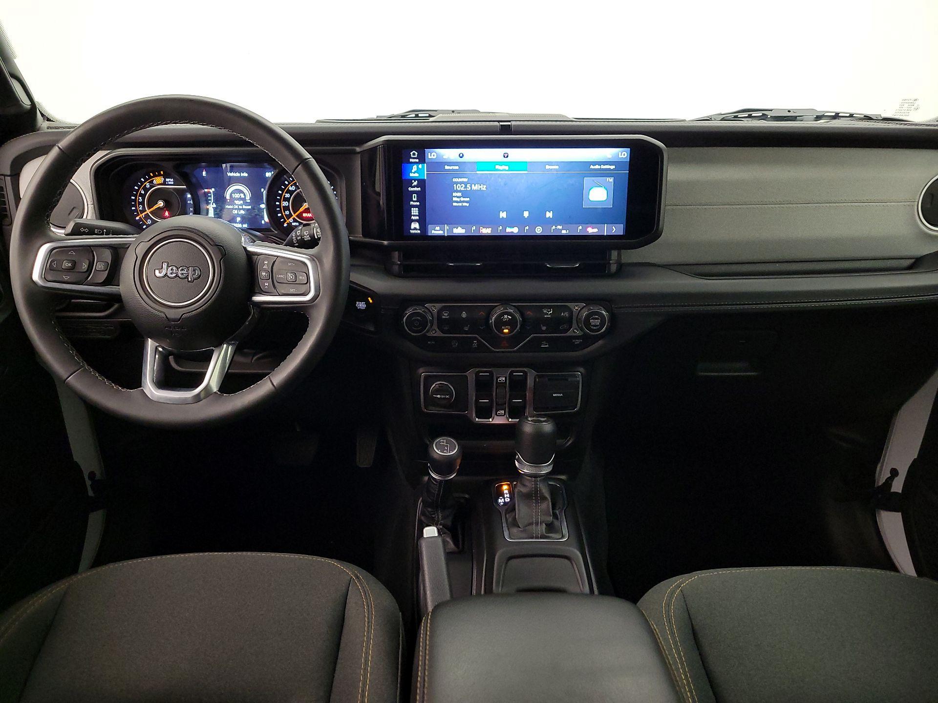 Thumbnail: 2025 Jeep Wrangler - 9