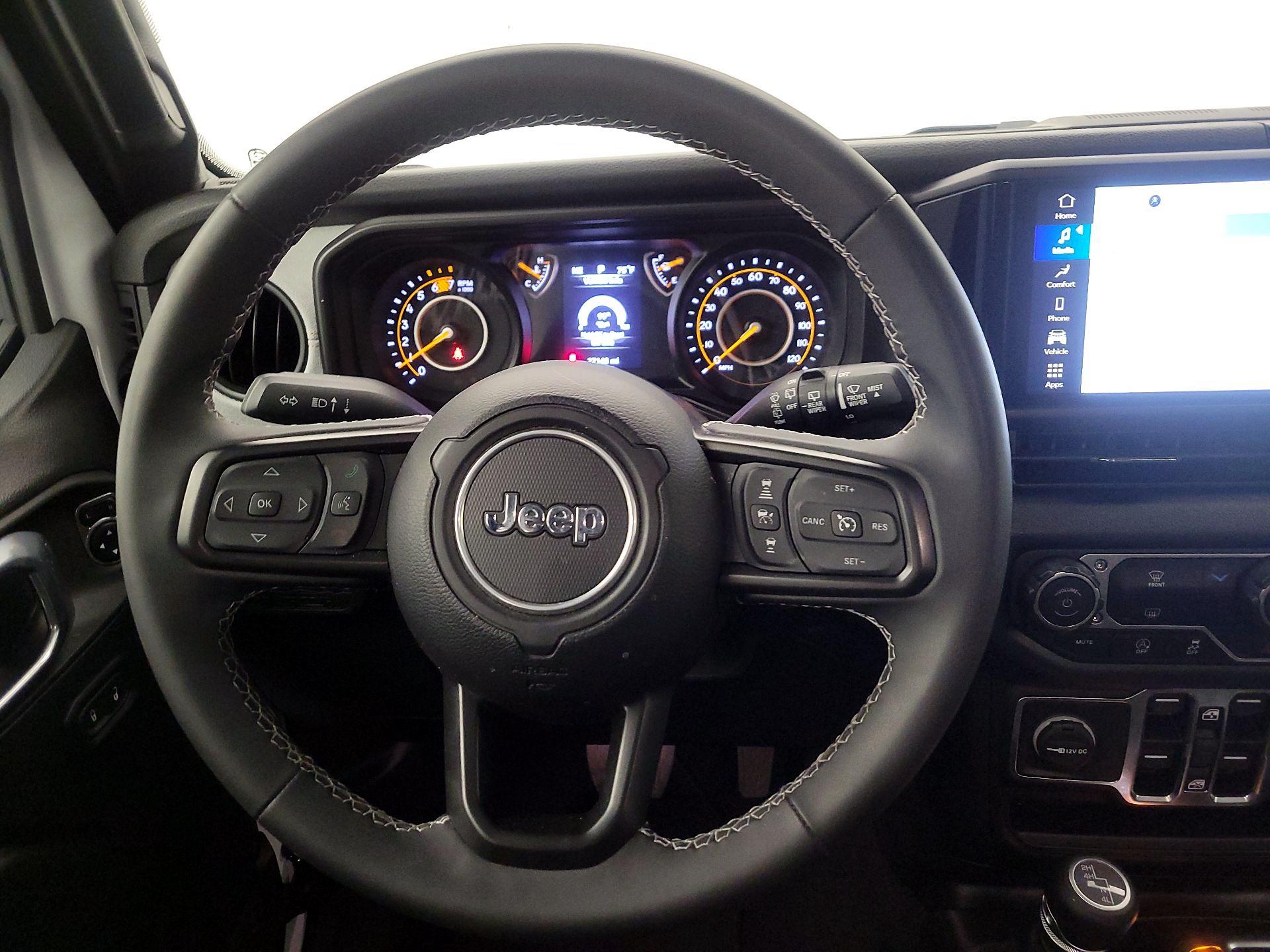 Thumbnail: 2025 Jeep Wrangler - 10
