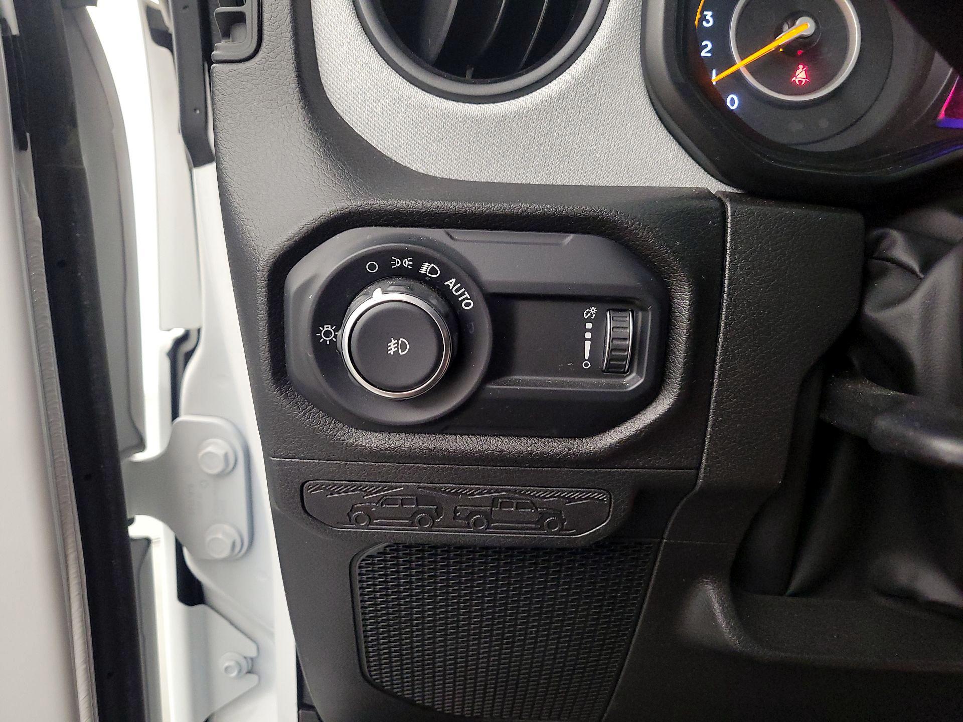 Thumbnail: 2025 Jeep Wrangler - 13