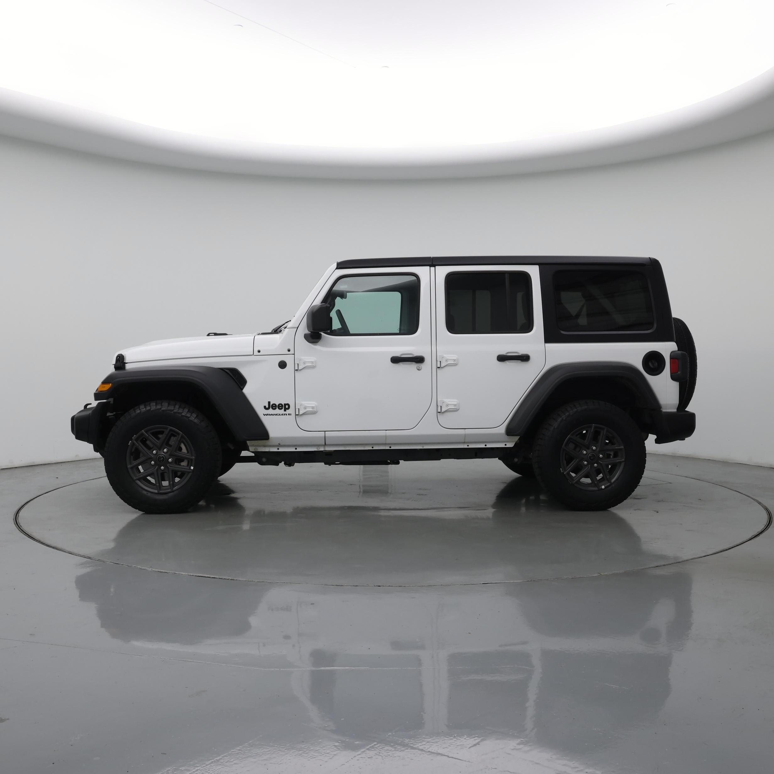 Thumbnail: 2025 Jeep Wrangler - 3