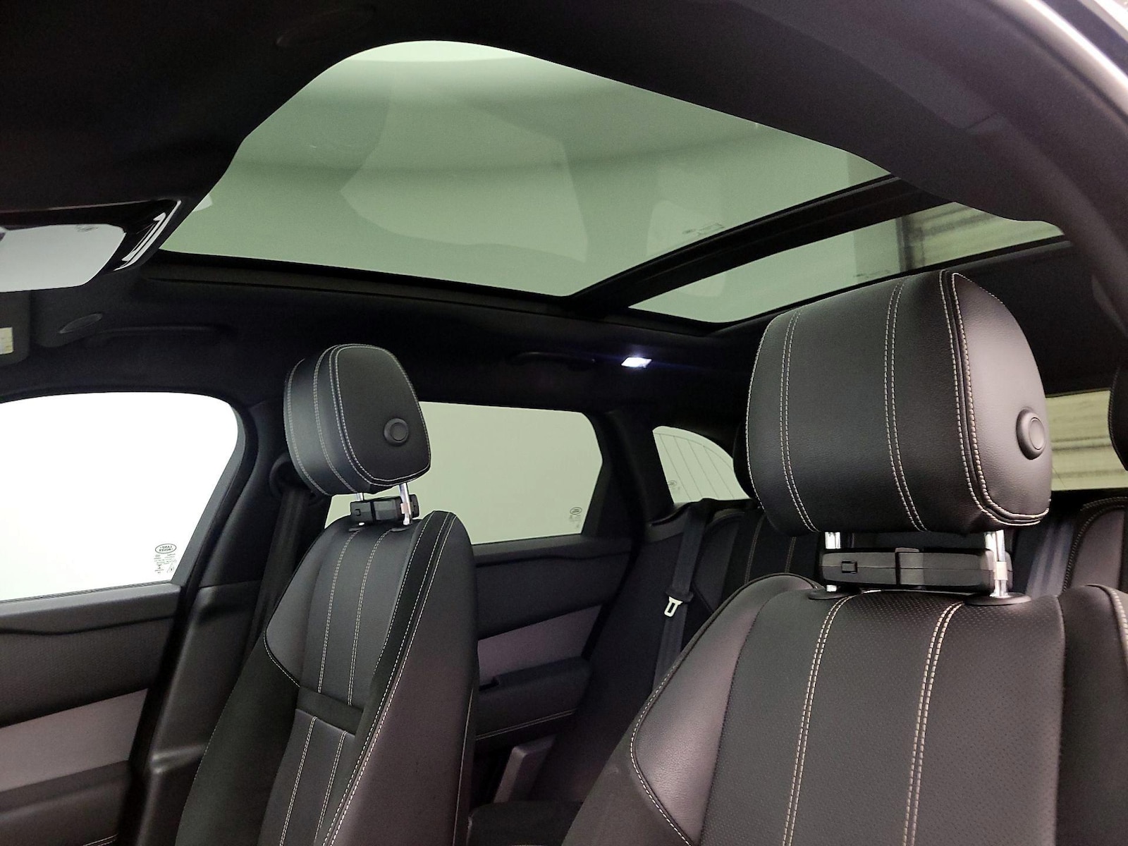 2021 Land Rover Range Rover Velar S - Photo 21