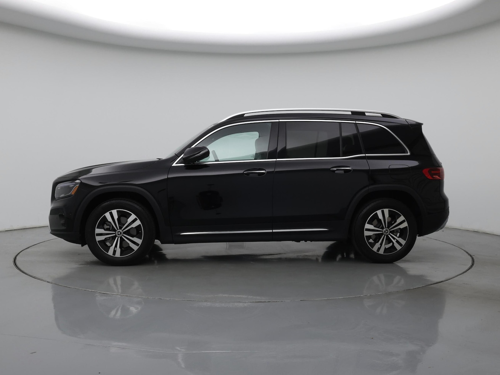 2025 Mercedes-Benz GLB Base - Photo 4