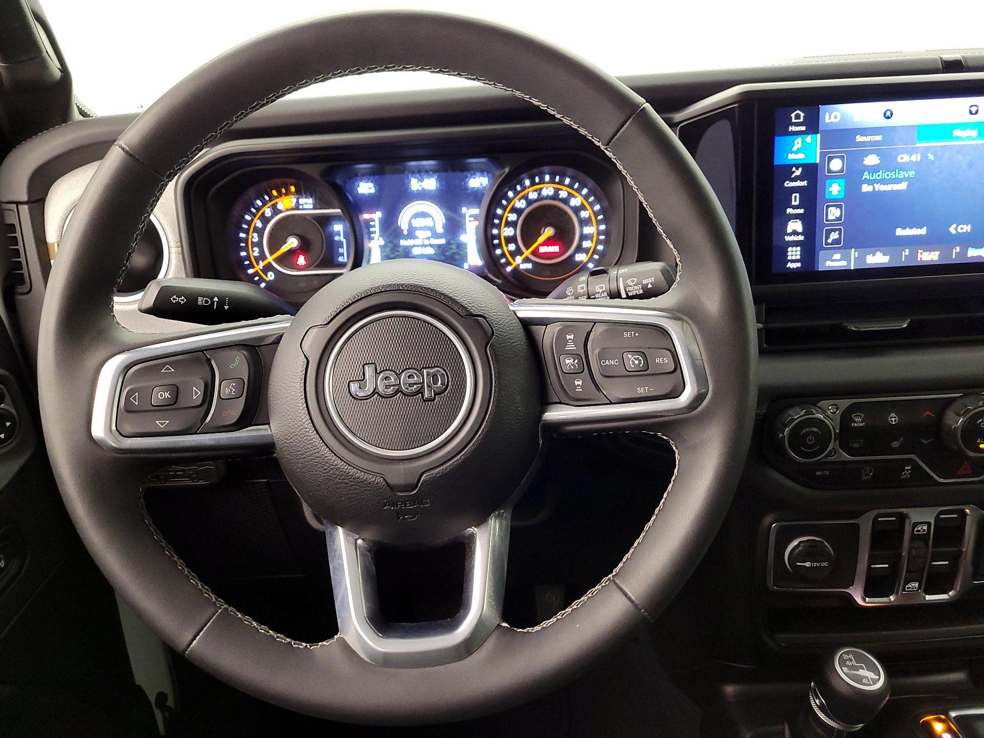 Thumbnail: 2025 Jeep Wrangler - 10