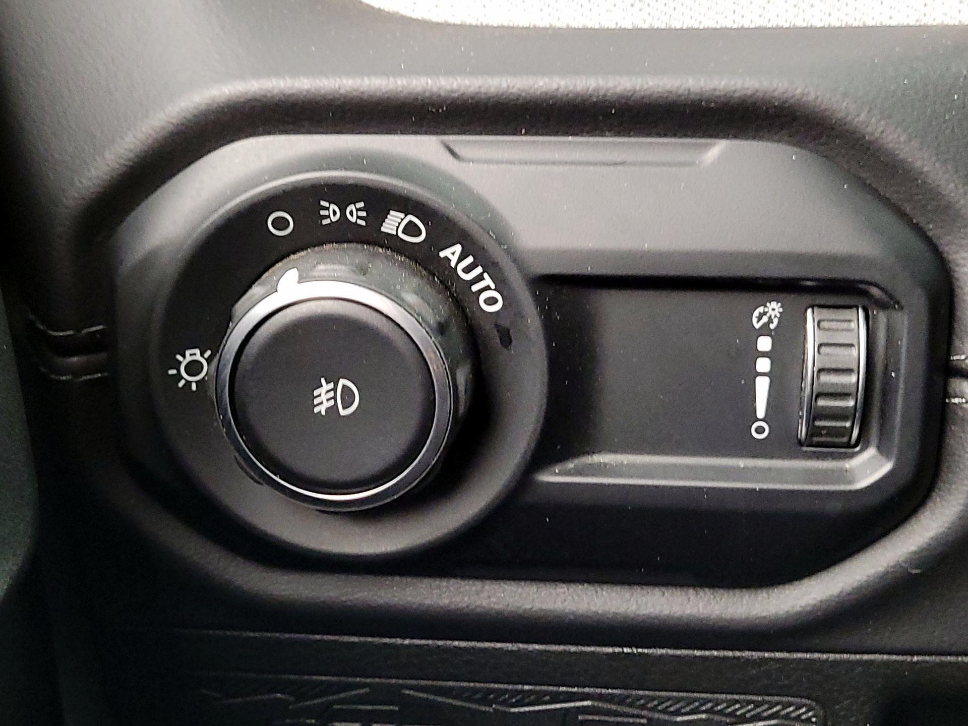 Thumbnail: 2025 Jeep Wrangler - 13