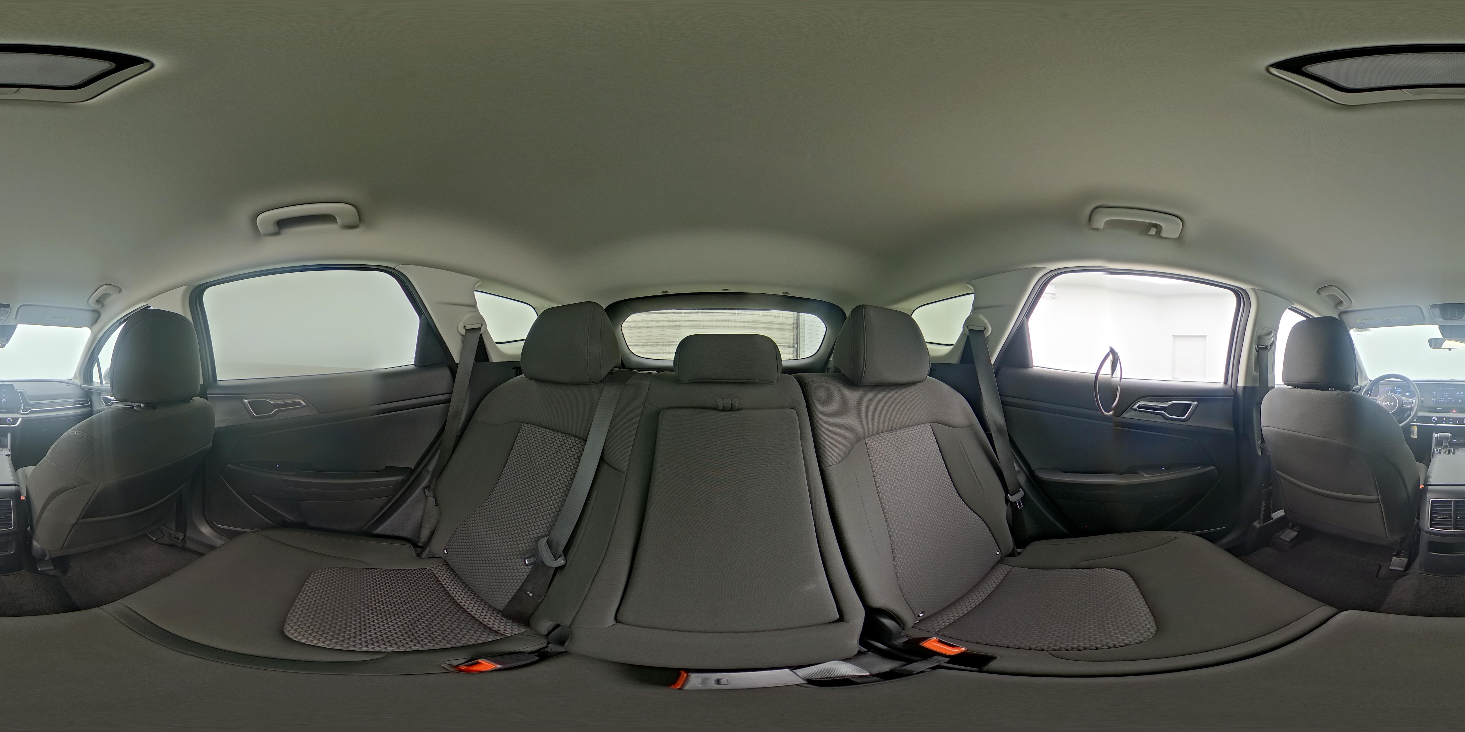 2025 Kia Sportage LX - Photo 25