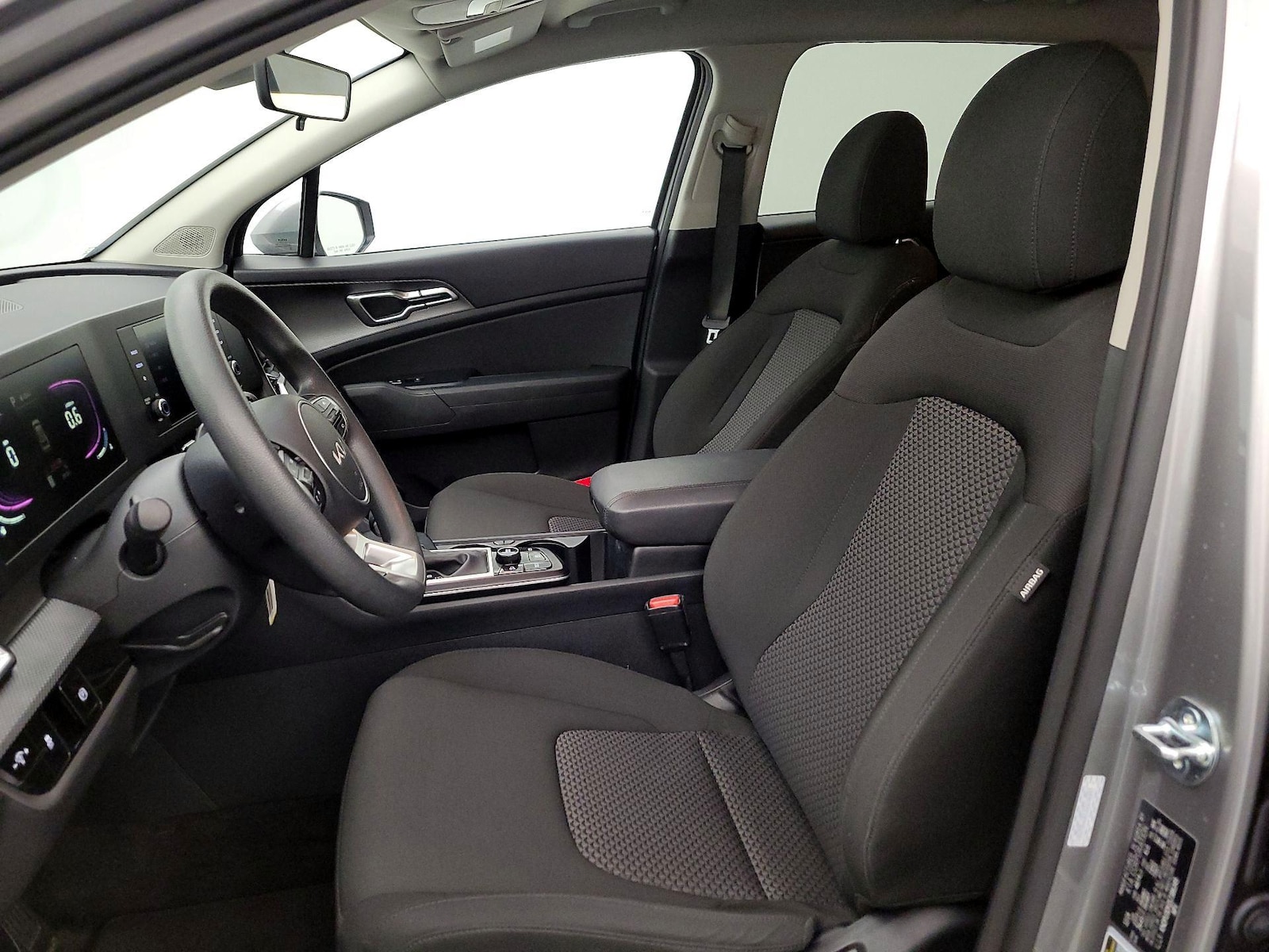 2025 Kia Sportage LX - Photo 12
