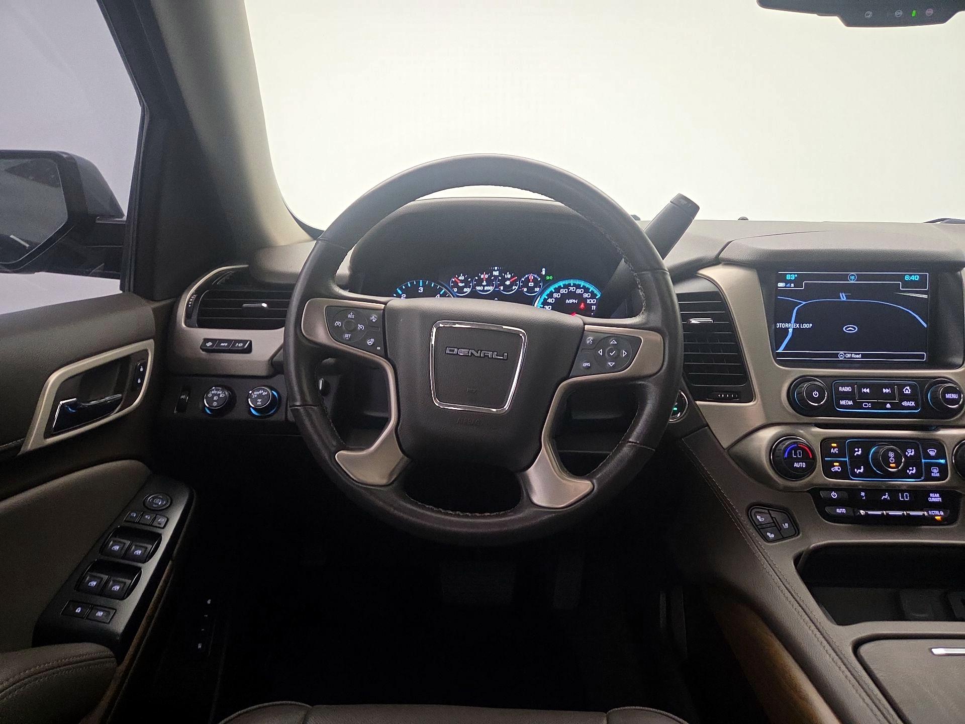 Thumbnail: 2020 GMC Yukon XL - 10