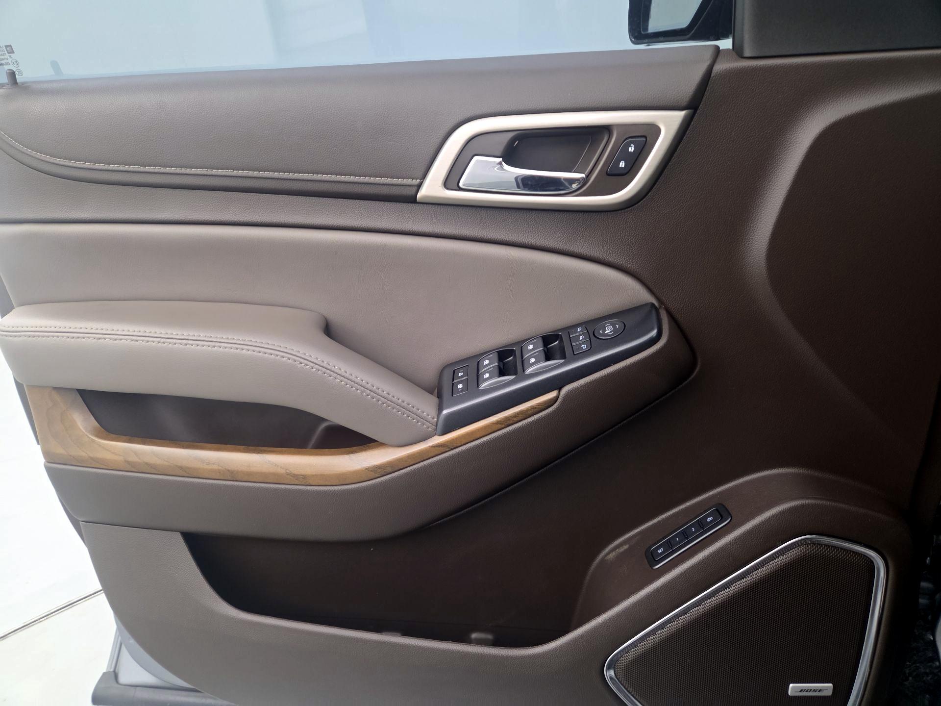 Thumbnail: 2020 GMC Yukon XL - 12