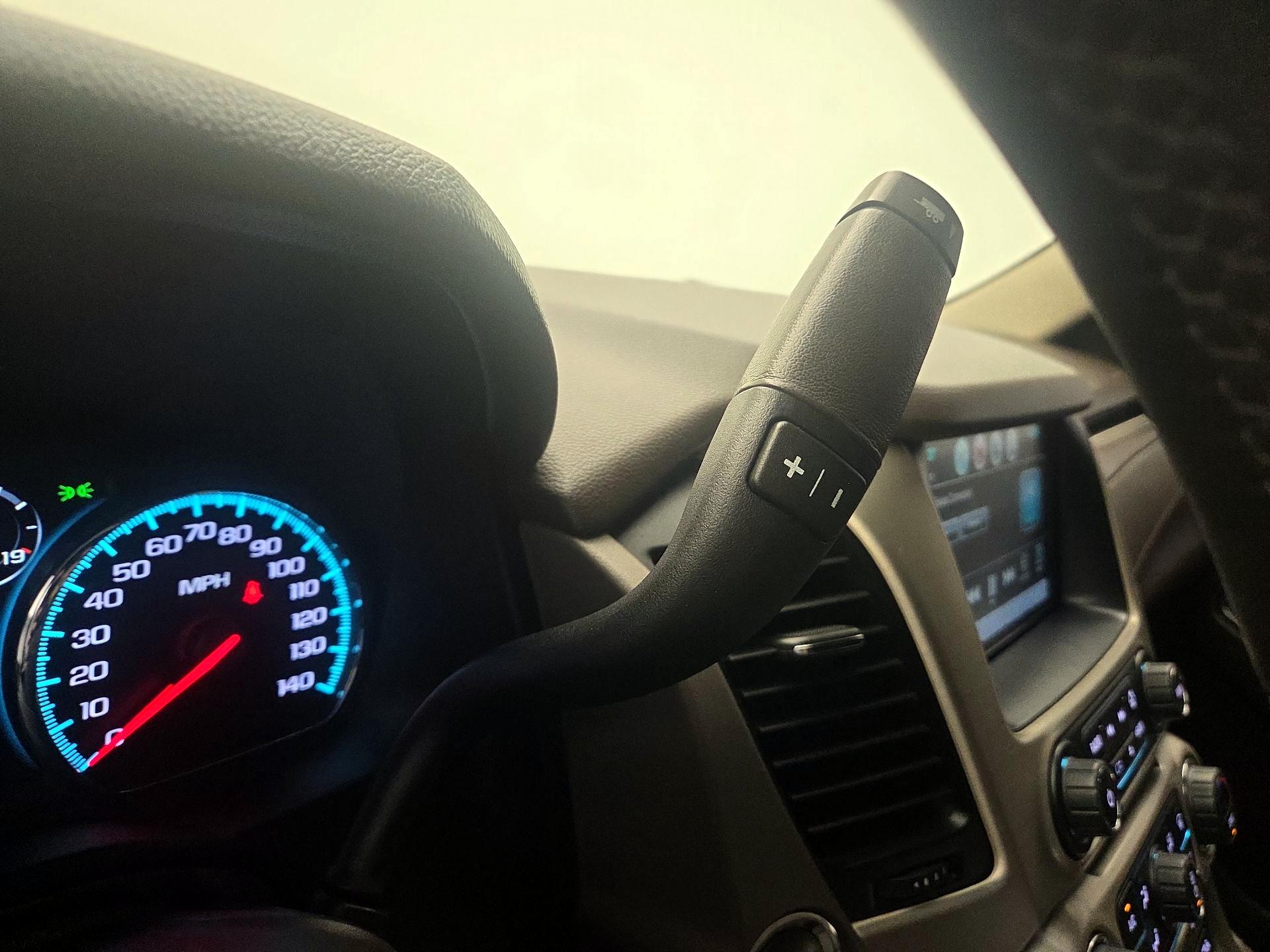 Thumbnail: 2020 GMC Yukon XL - 18