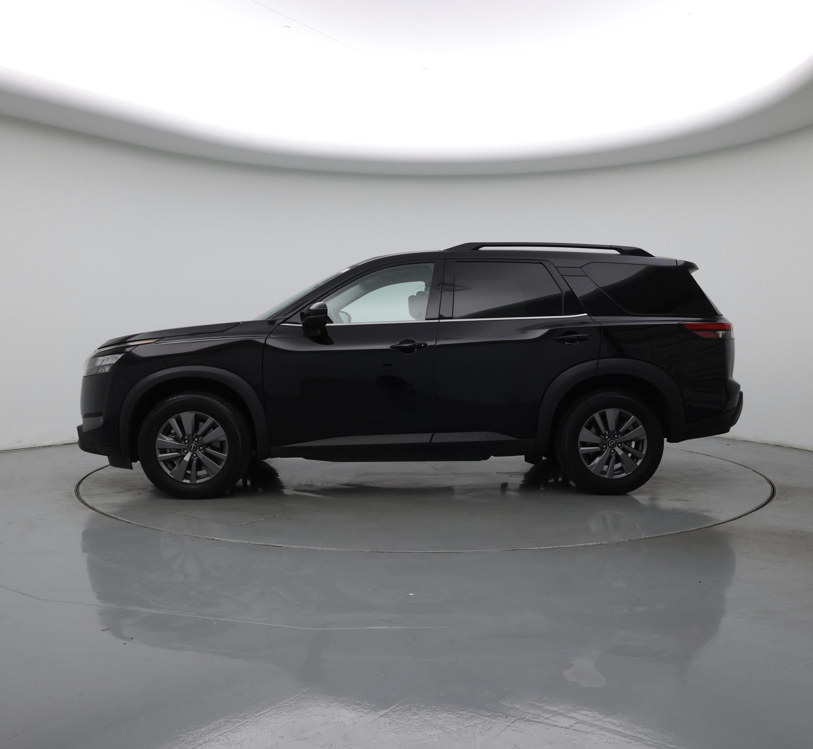 Thumbnail: 2025 Nissan Pathfinder - 3