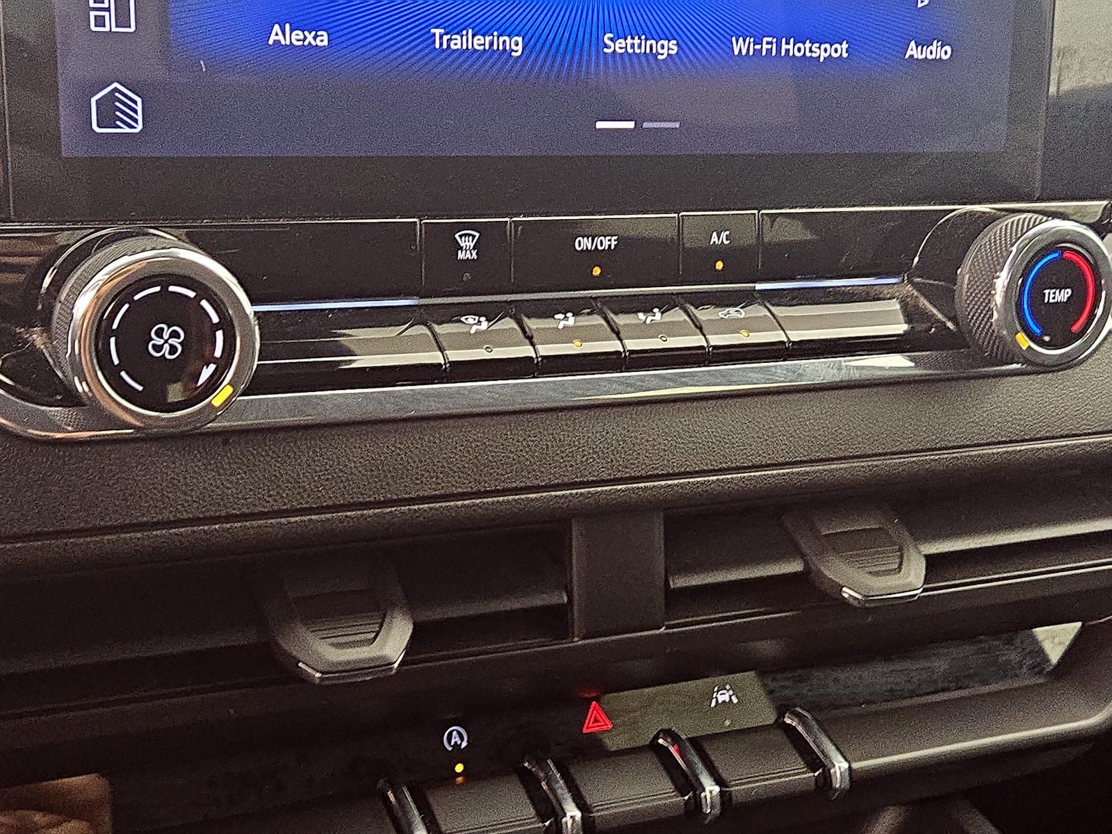 2024 Chevrolet Colorado Work Truck - Photo 18