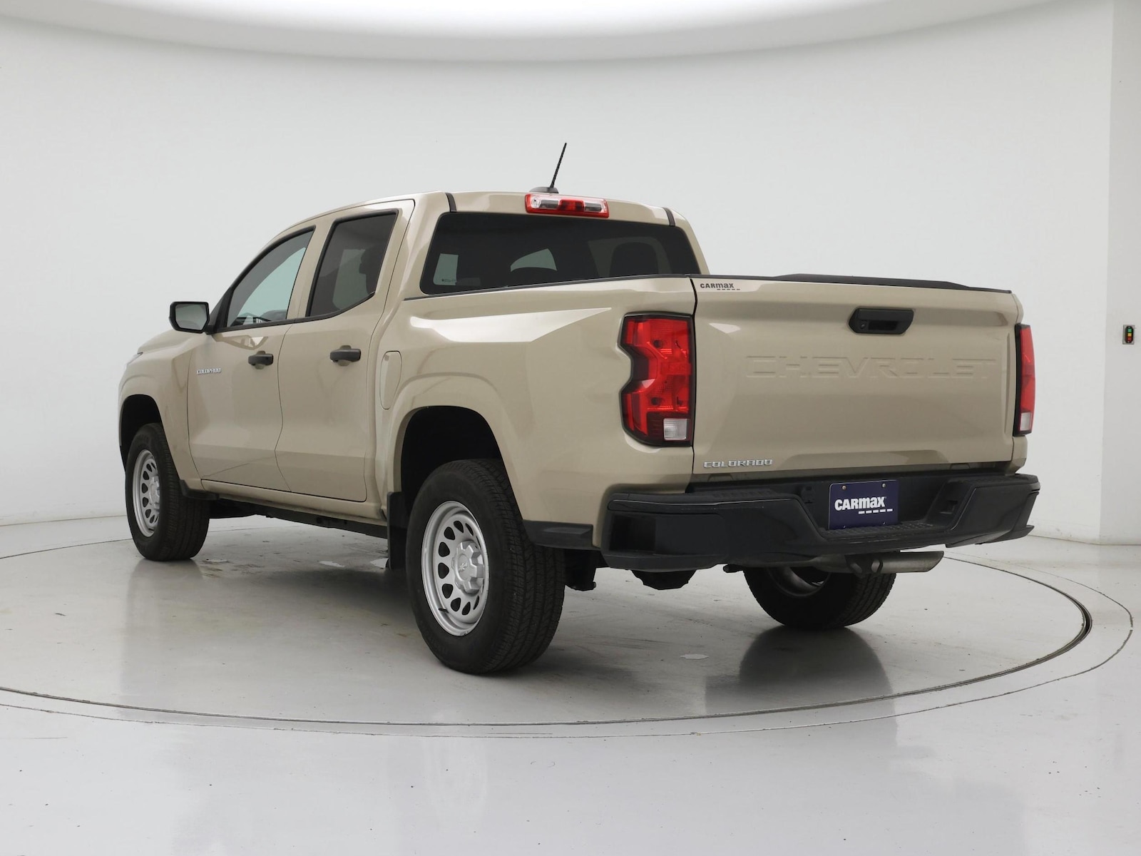 2024 Chevrolet Colorado Work Truck - Photo 3